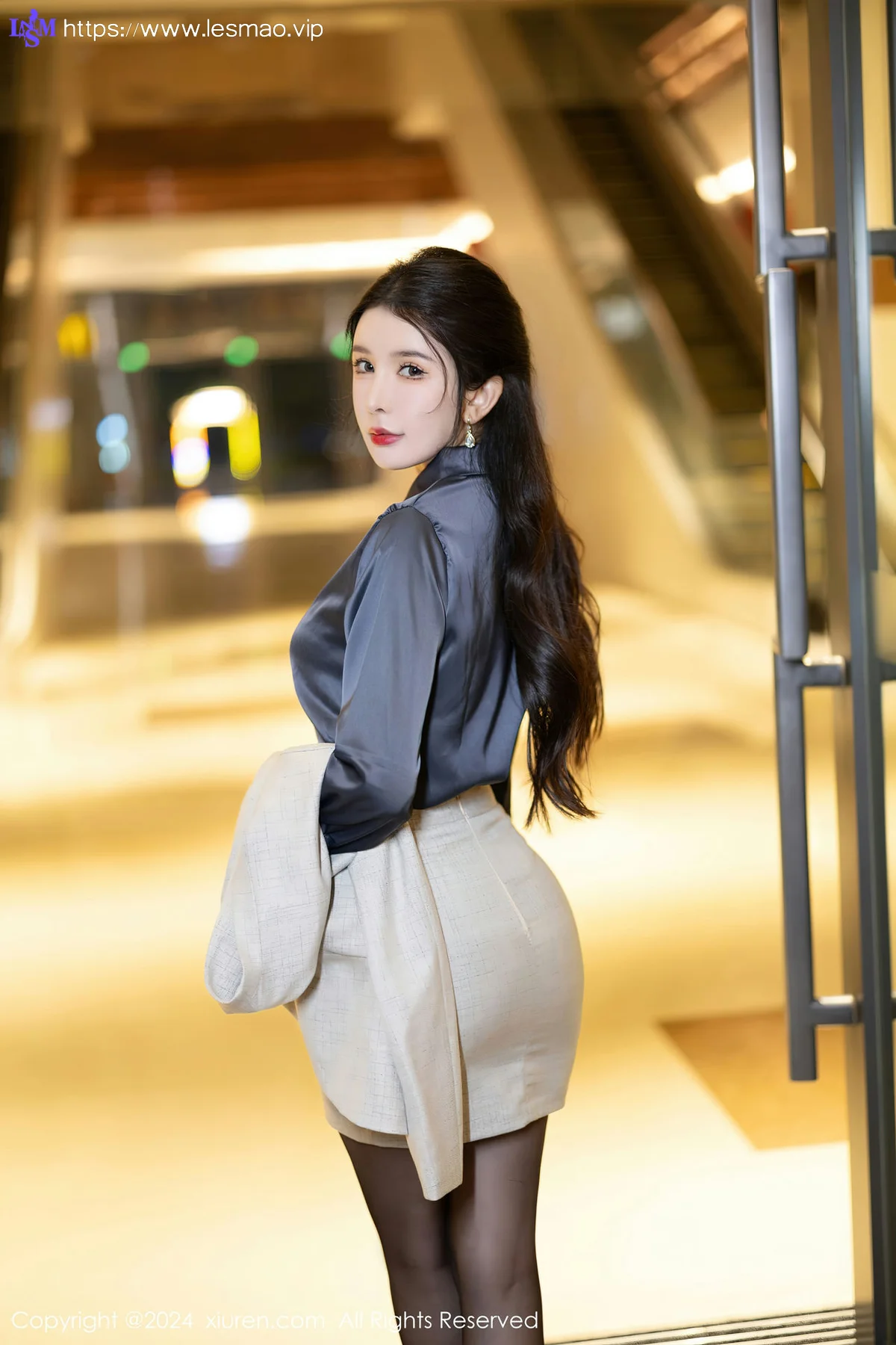 XiuRen 秀人 No.8126  李丽莎 熟女姿态性感写真11 - 13