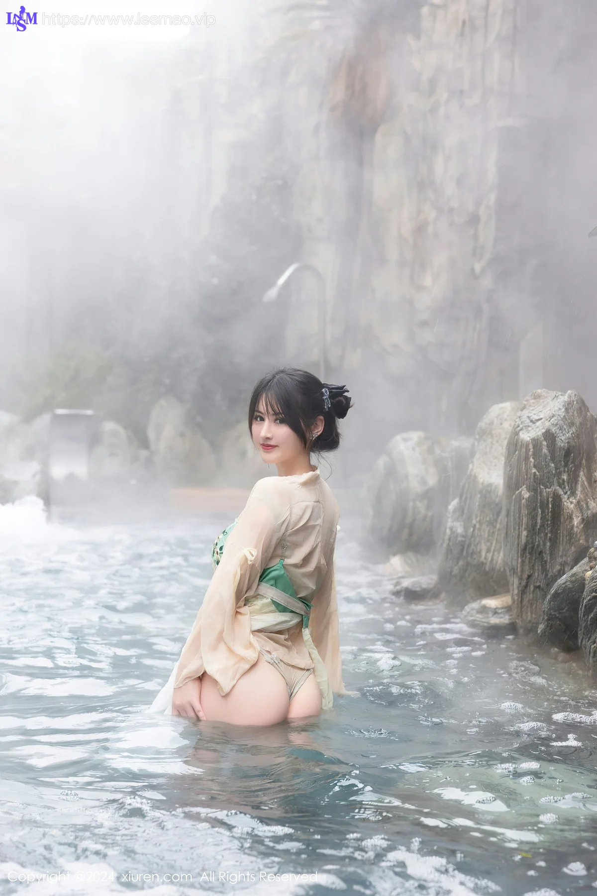 XiuRen 秀人 No.8128  诗诗kiki 温泉古装情趣服饰性感写真1 - 13
