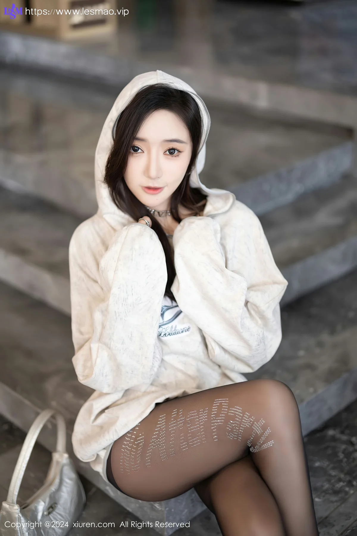 XiuRen 秀人 No.8135  王馨瑶yanni 轻透情趣服饰性感写真1 - 11