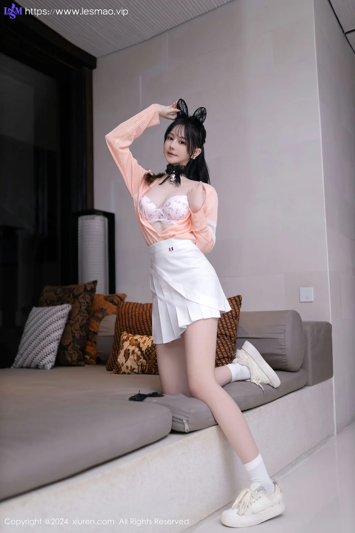 XiuRen 秀人 No.8138  幼幼 粉色上衣性感写真111 - 16