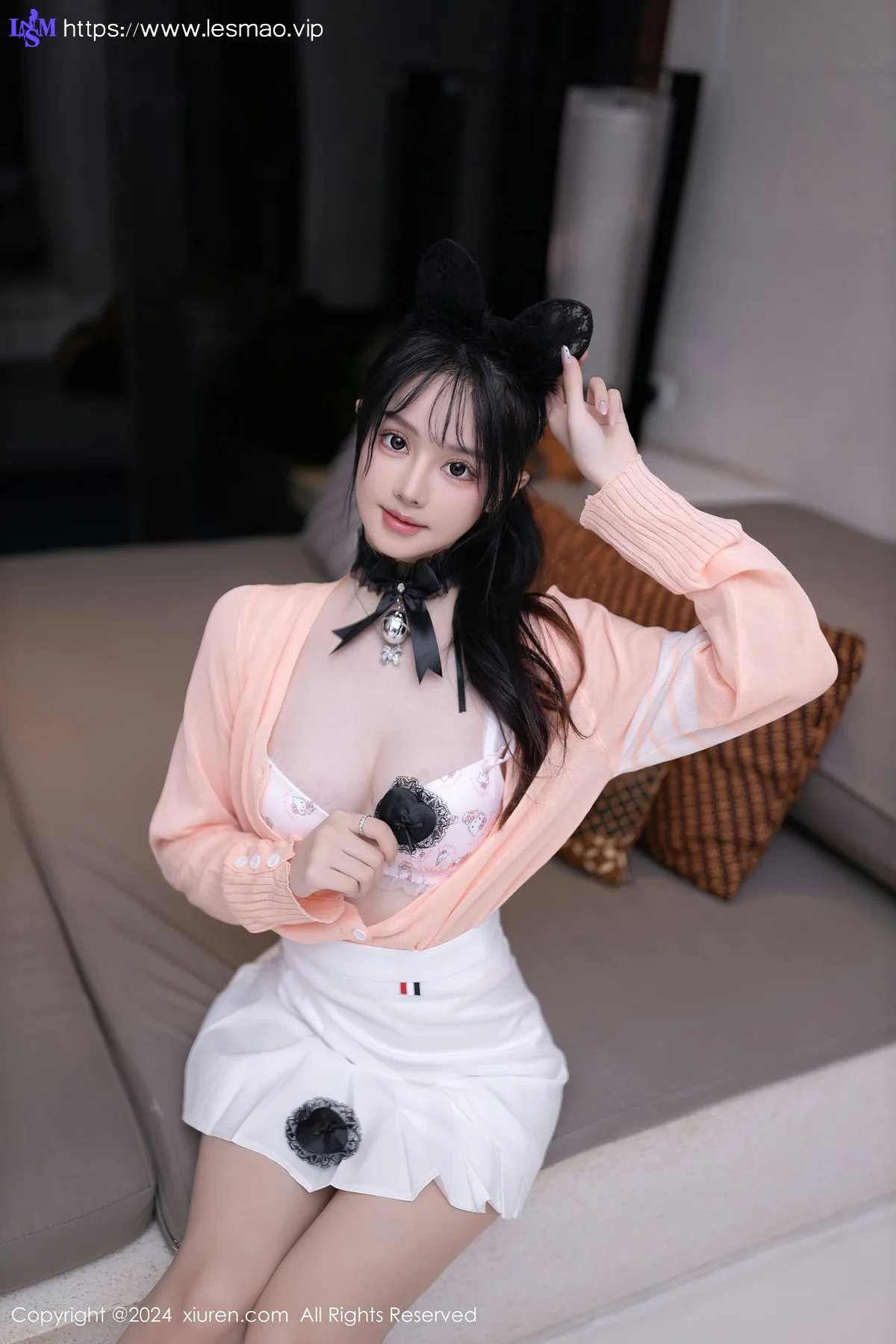 XiuRen 秀人 No.8138  幼幼 粉色上衣性感写真111 - 18