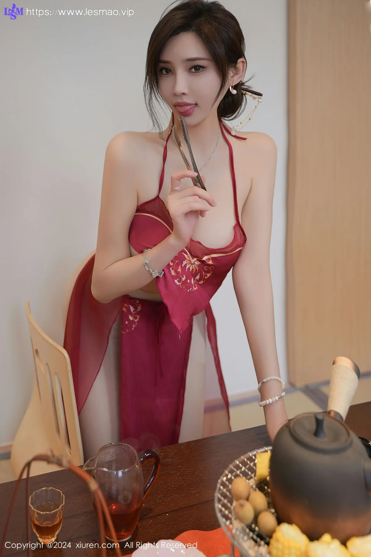 XiuRen 秀人 No.8144  Carol周妍希X 红色布兜三亚心愿旅拍33 - 26