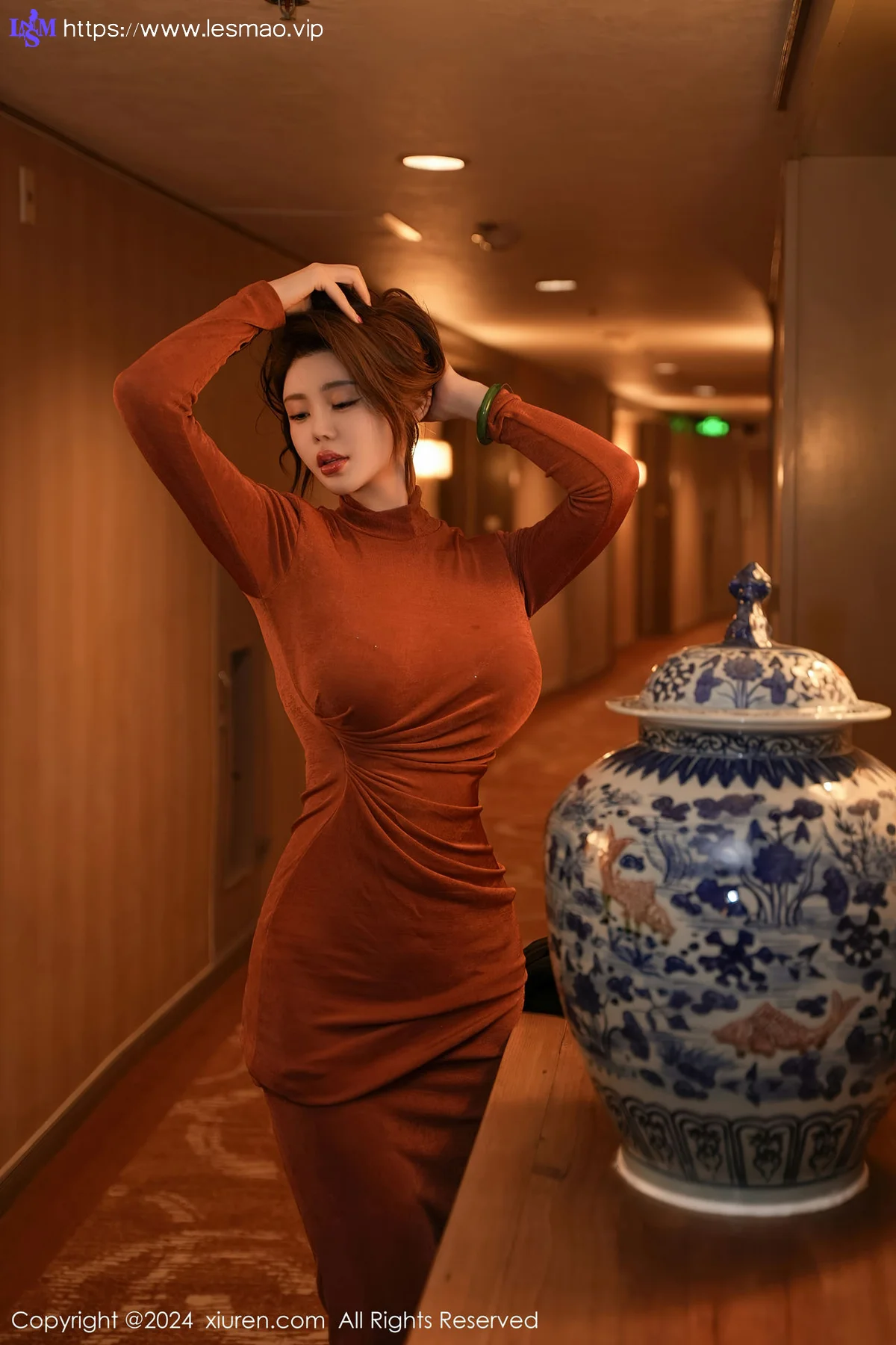 XiuRen 秀人 No.8148  Yuki鱼儿 条纹西服性感写真 - 72