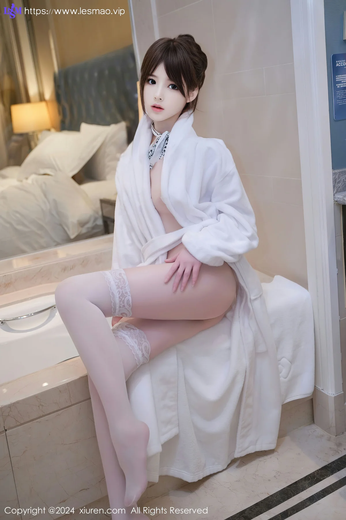 XiuRen 秀人 No.8162  梦灵儿Mini 白色浴袍性感写真33 - 5