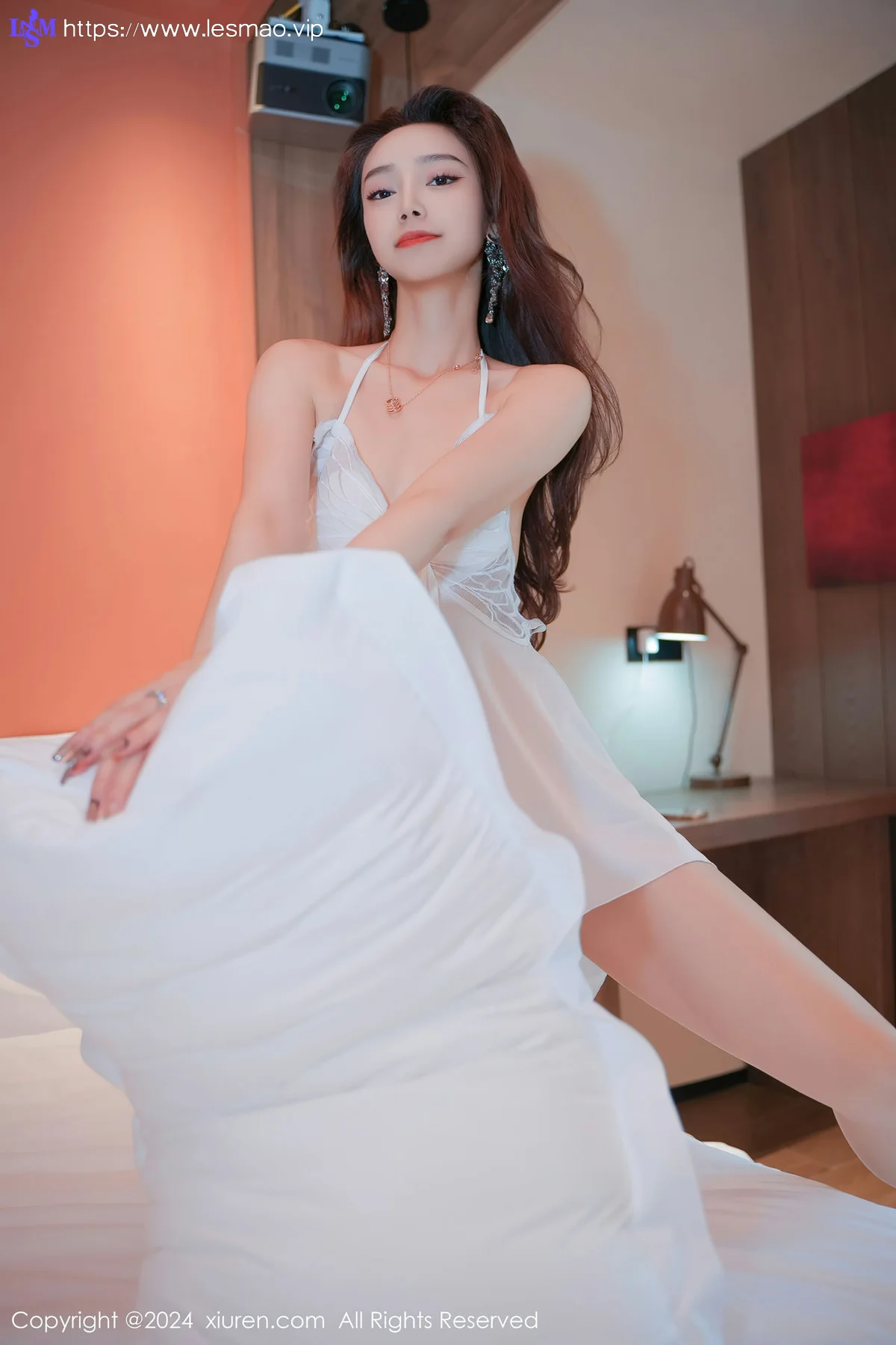 XiuRen 秀人 No.8176  苏曼兮 吊带睡裙性感写真1 - 46