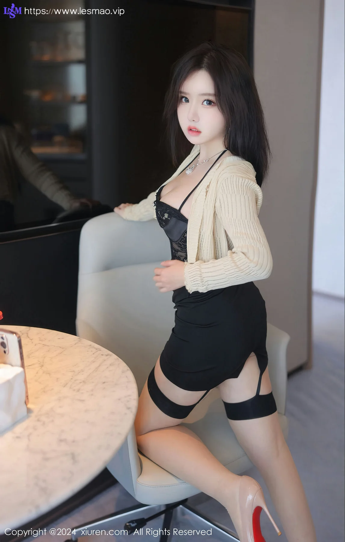 XiuRen 秀人 No.8181  小薯条nienie 剧情演绎澳门旅拍111 - 30