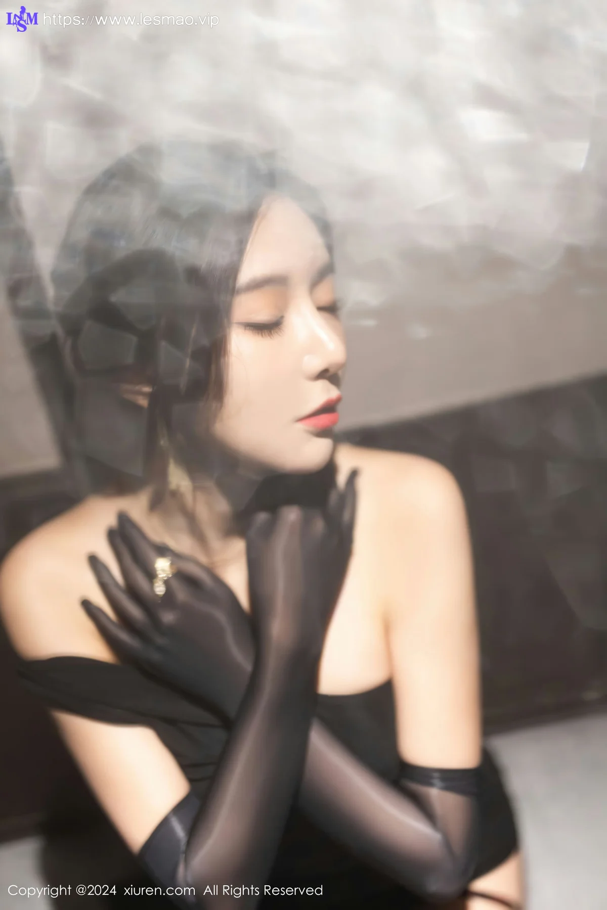 XiuRen 秀人 No.8194  王馨瑶yanni 主题为《秘密任务》 性感写真1 - 26
