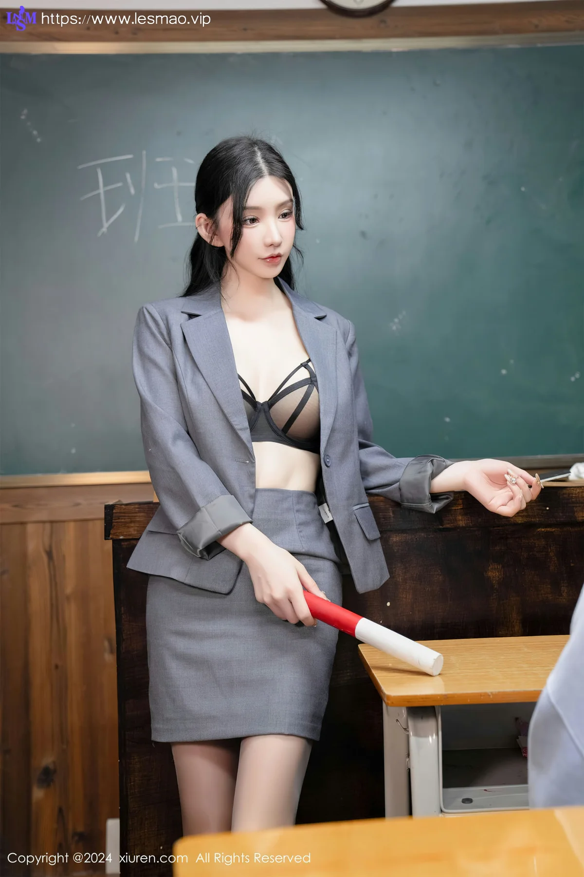 XiuRen 秀人 No.8204  周于希Sally 主题《女神节，我陪老师过》第一次开班会11 - 43