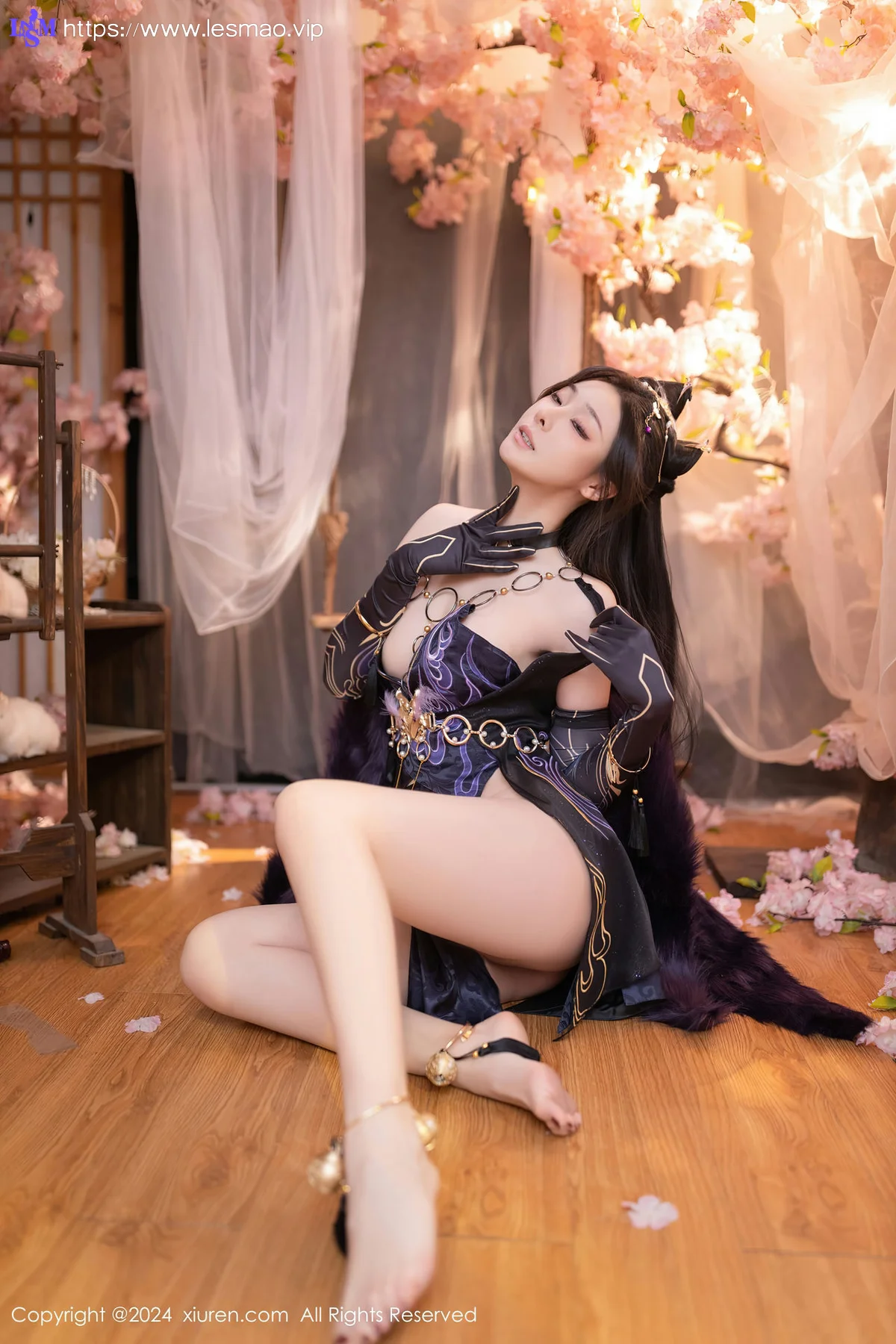 XiuRen 秀人 No.8232  小逗逗 紫色玉玲珑性感写真1 - 16