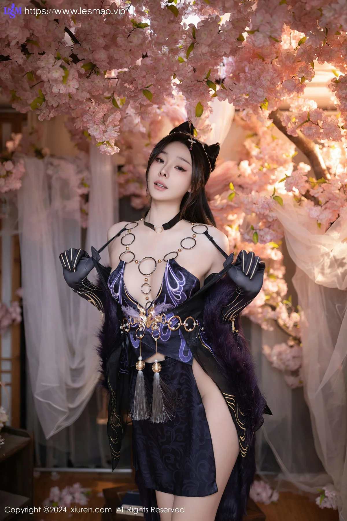 XiuRen 秀人 No.8232  小逗逗 紫色玉玲珑性感写真1 - 17