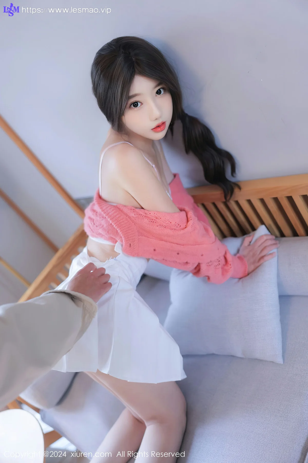 XiuRen 秀人 No.8241  桃妖夭外拍场景性感写真 - 79