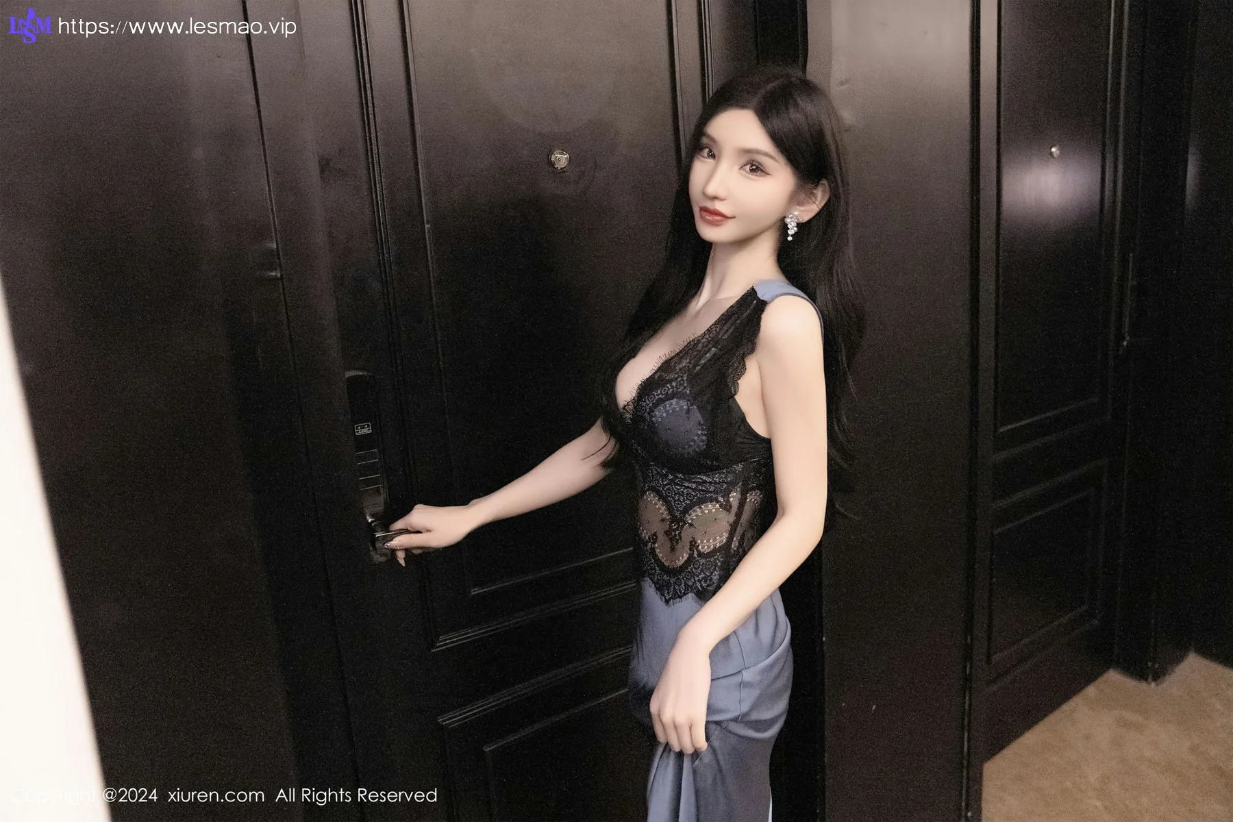 XiuRen 秀人 No.8242  周于希Sally 主题《今晚留下陪你》二月三... - 25