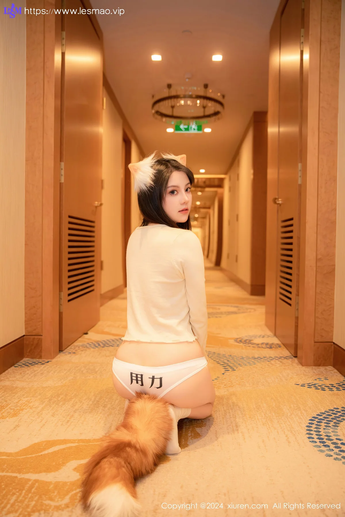 XiuRen 秀人 No.8243  豆瓣酱 淡黄色服饰澳门旅拍1 - 51