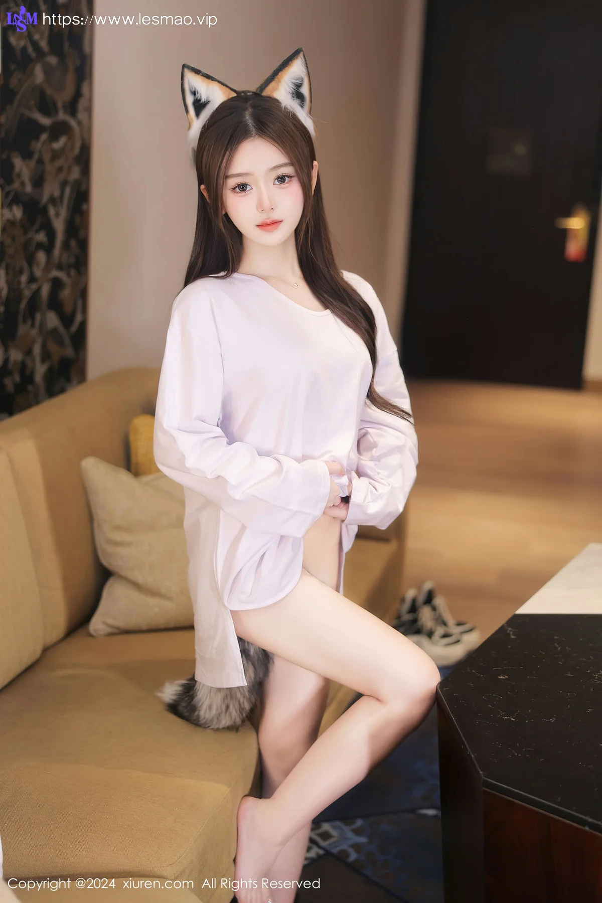 XiuRen 秀人 No.8245  媃柔 白色上衣性感写真1 - 3