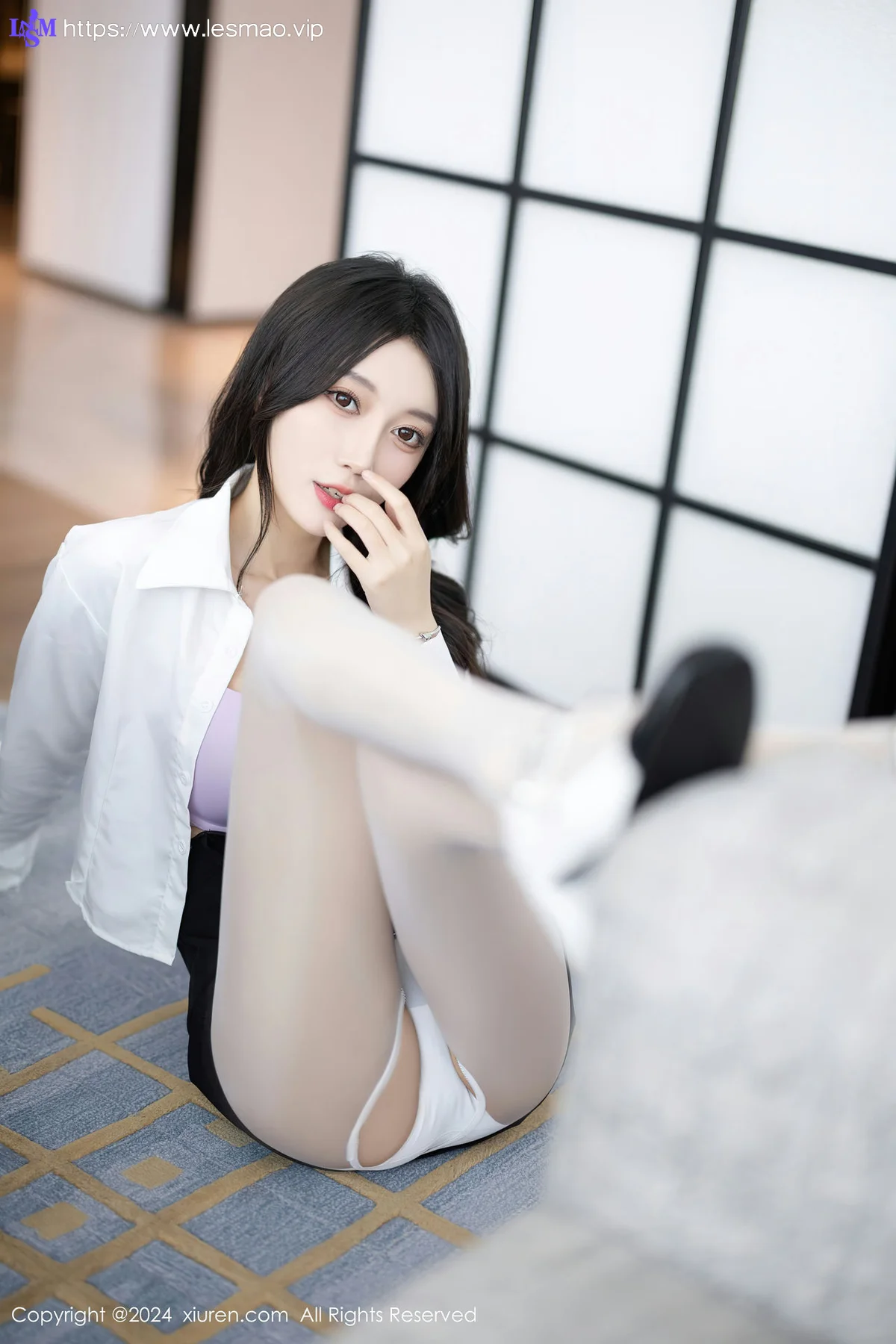 XiuRen 秀人 No.8247  玥儿玥 白色丝袜哈尔滨旅拍1 - 52