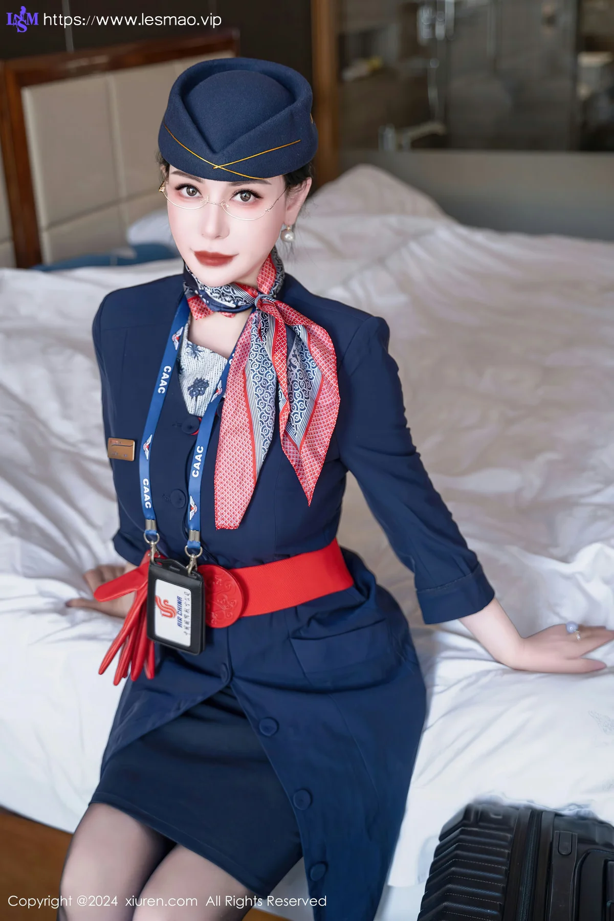 XiuRen 秀人 No.8253  悦悦姐 空乘服务系列性感写真3 - 14