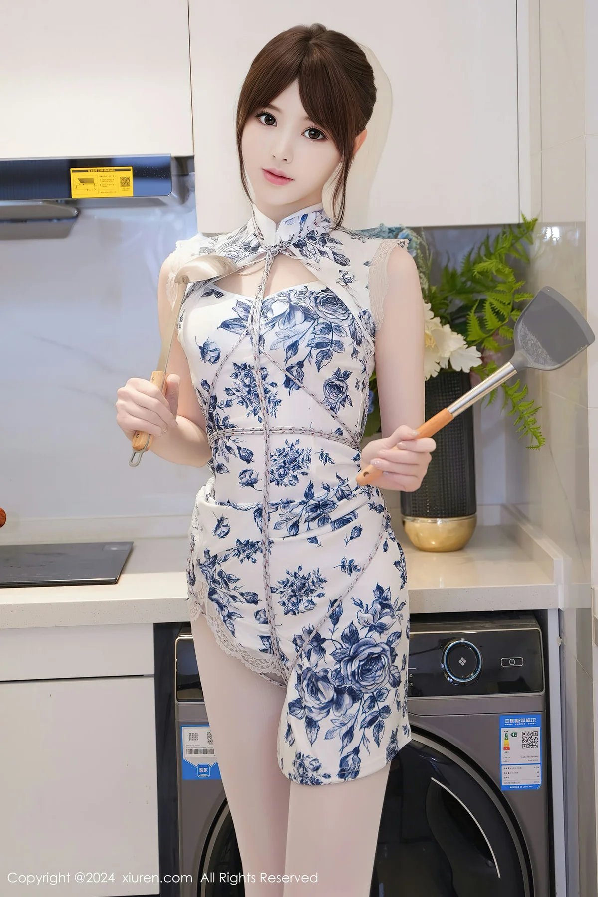 XiuRen 秀人 No.8255  梦灵儿Mini 青色轻透情趣旗袍性感写真1 - 20