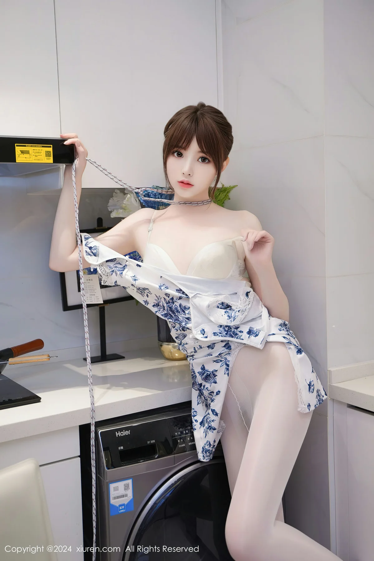 XiuRen 秀人 No.8255  梦灵儿Mini 青色轻透情趣旗袍性感写真1 - 37