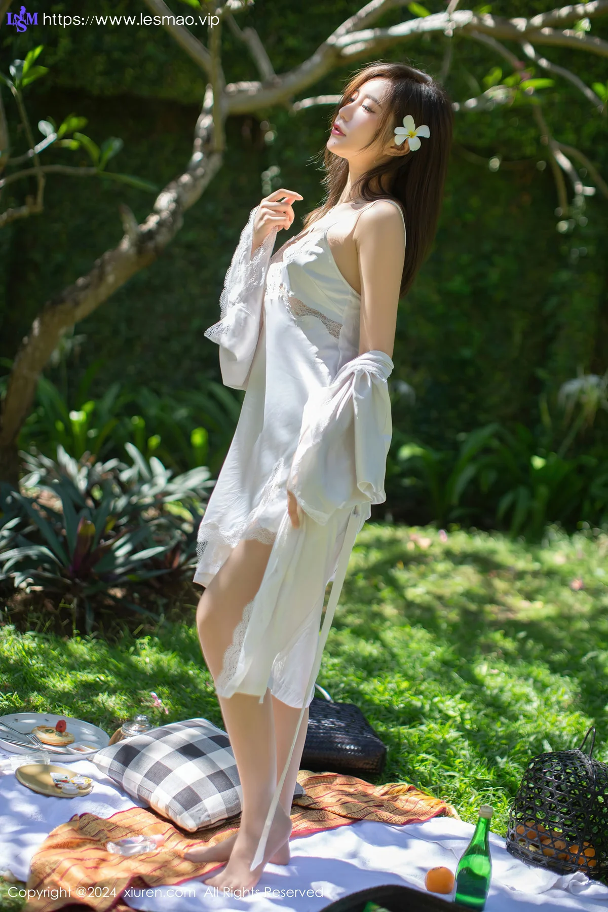 XiuRen 秀人 No.8256  绮里嘉ula 性感诱人原色丝袜性感写真1 - 23