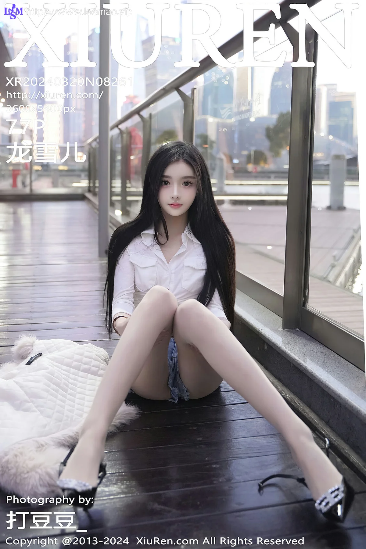 XiuRen 秀人 No.8261  龙雪儿 街拍白色内衣性感写真11 - 78