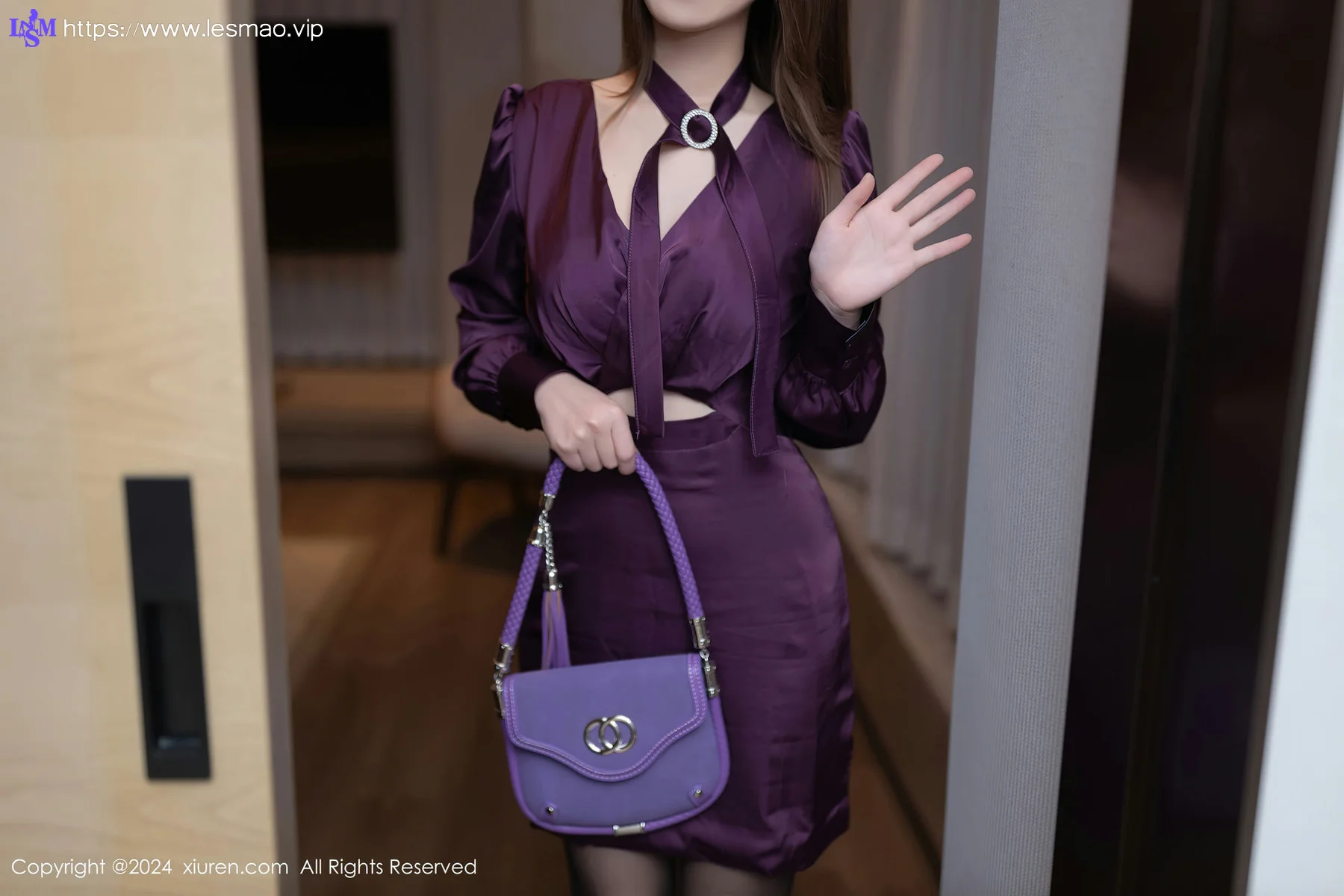 XiuRen 秀人 No.8264  杏子Yada 感紫灰色蕾丝内衣性感写真33 - 23