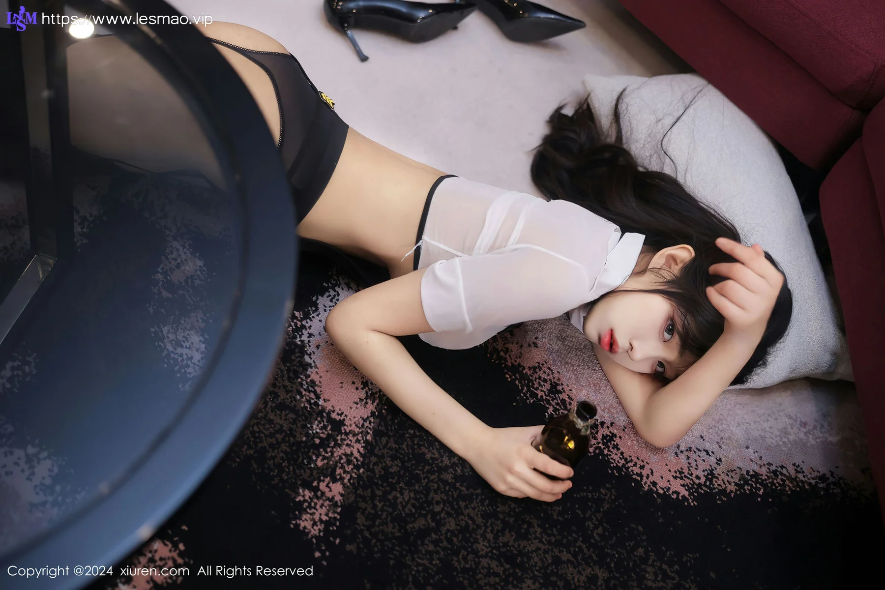 XiuRen 秀人 No.8265  王心悦首套写真 制服诱惑11 - 29