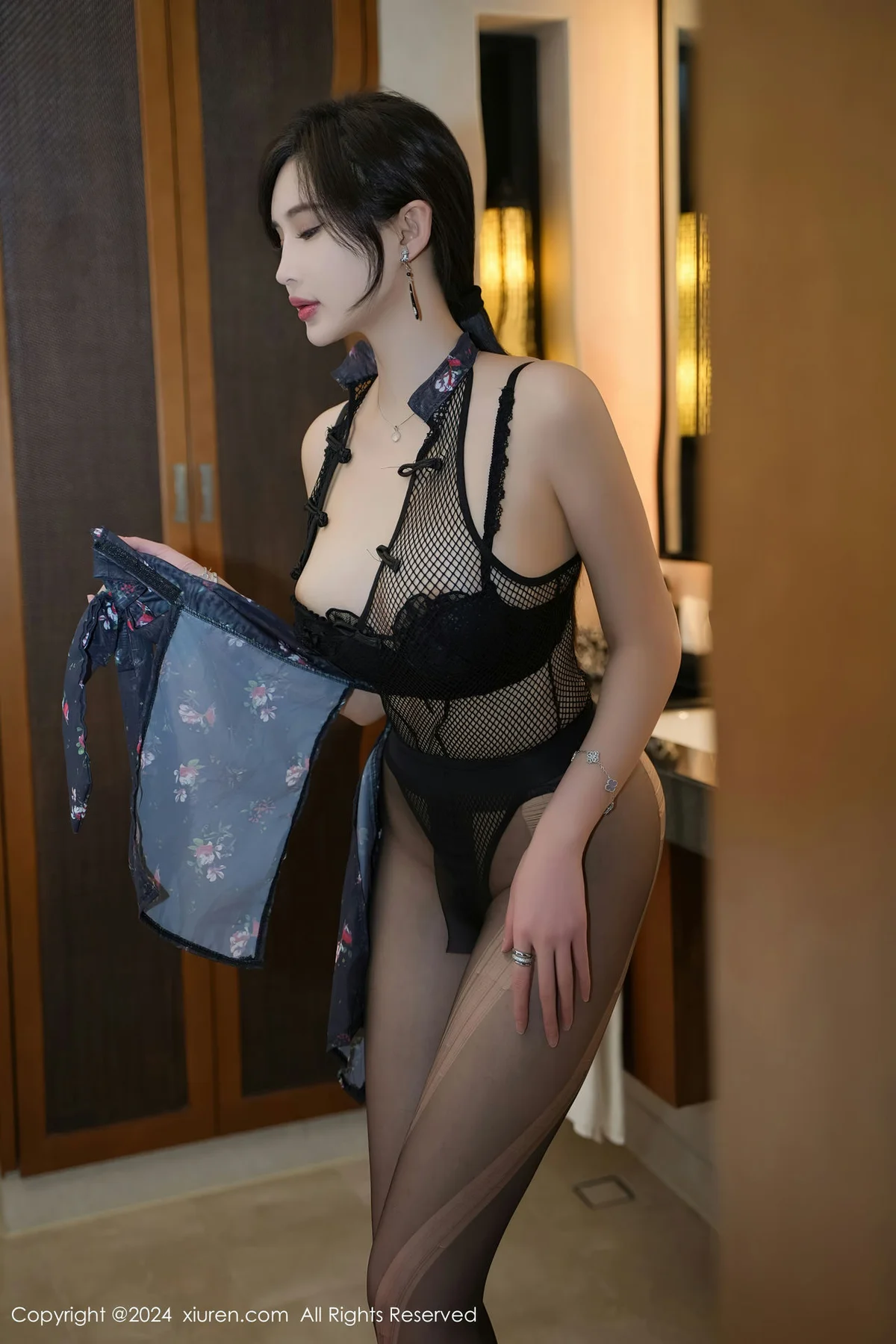 XiuRen 秀人 No.8275  Carol周妍希X   性感黑丝写真 - 30