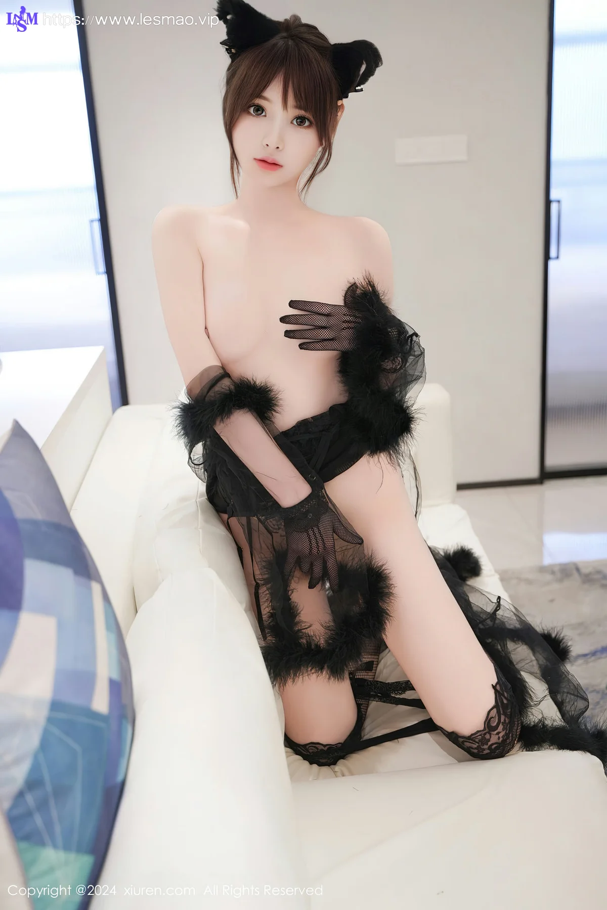 XiuRen 秀人 No.8297  梦灵儿Mini 轻透薄纱蕾丝性感写真3 - 44