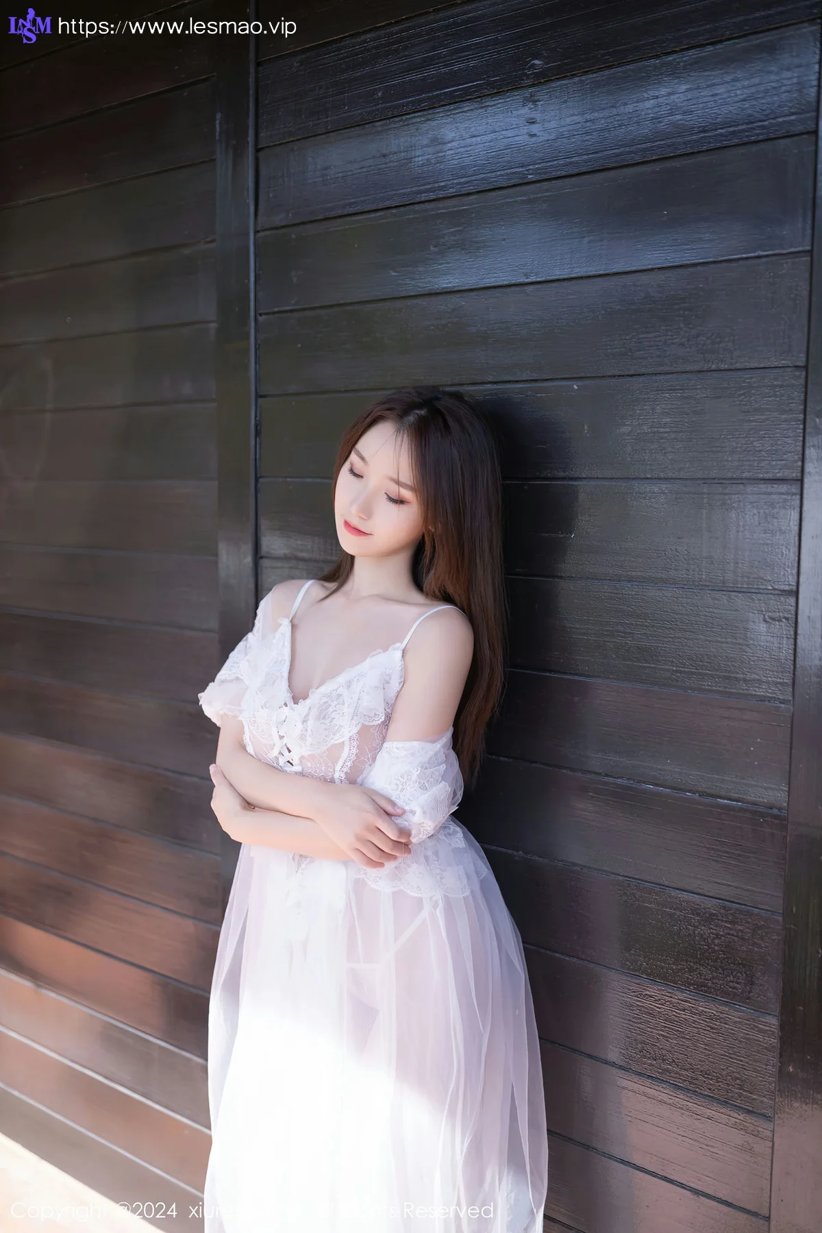 XiuRen 秀人 No.8302 杏子Yada 白色薄纱长裙性感写真3 - 18