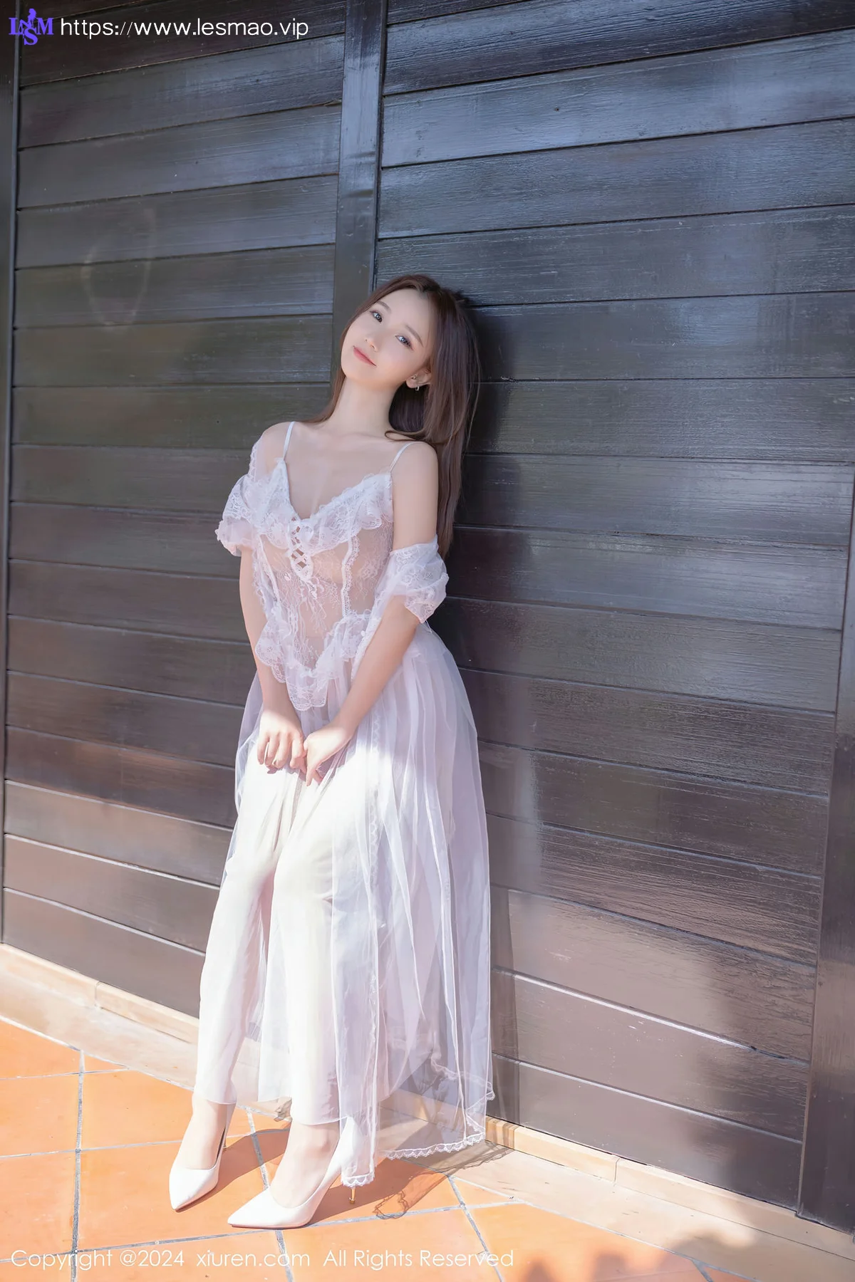 XiuRen 秀人 No.8302 杏子Yada 白色薄纱长裙性感写真3 - 19