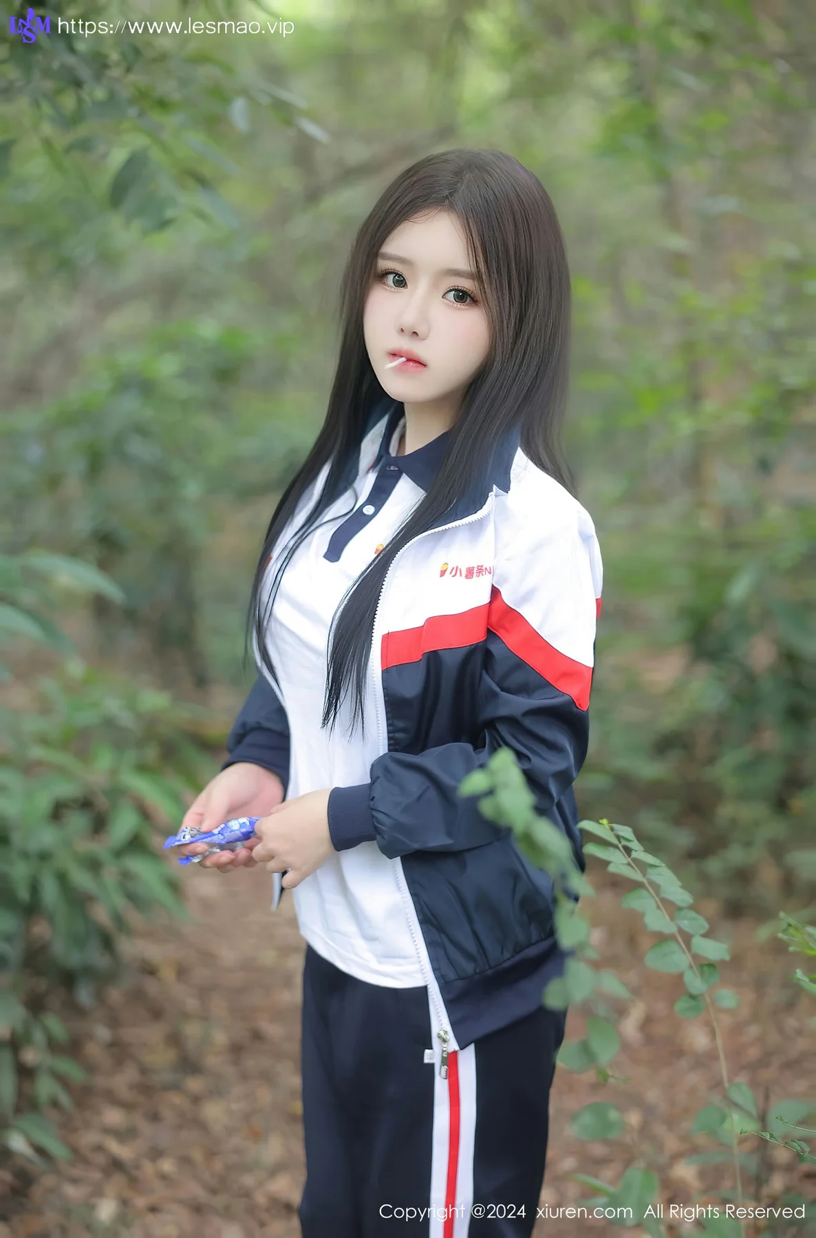 XiuRen 秀人 No.8335 小薯条nienie 原色丝袜澳门旅拍1 - 19