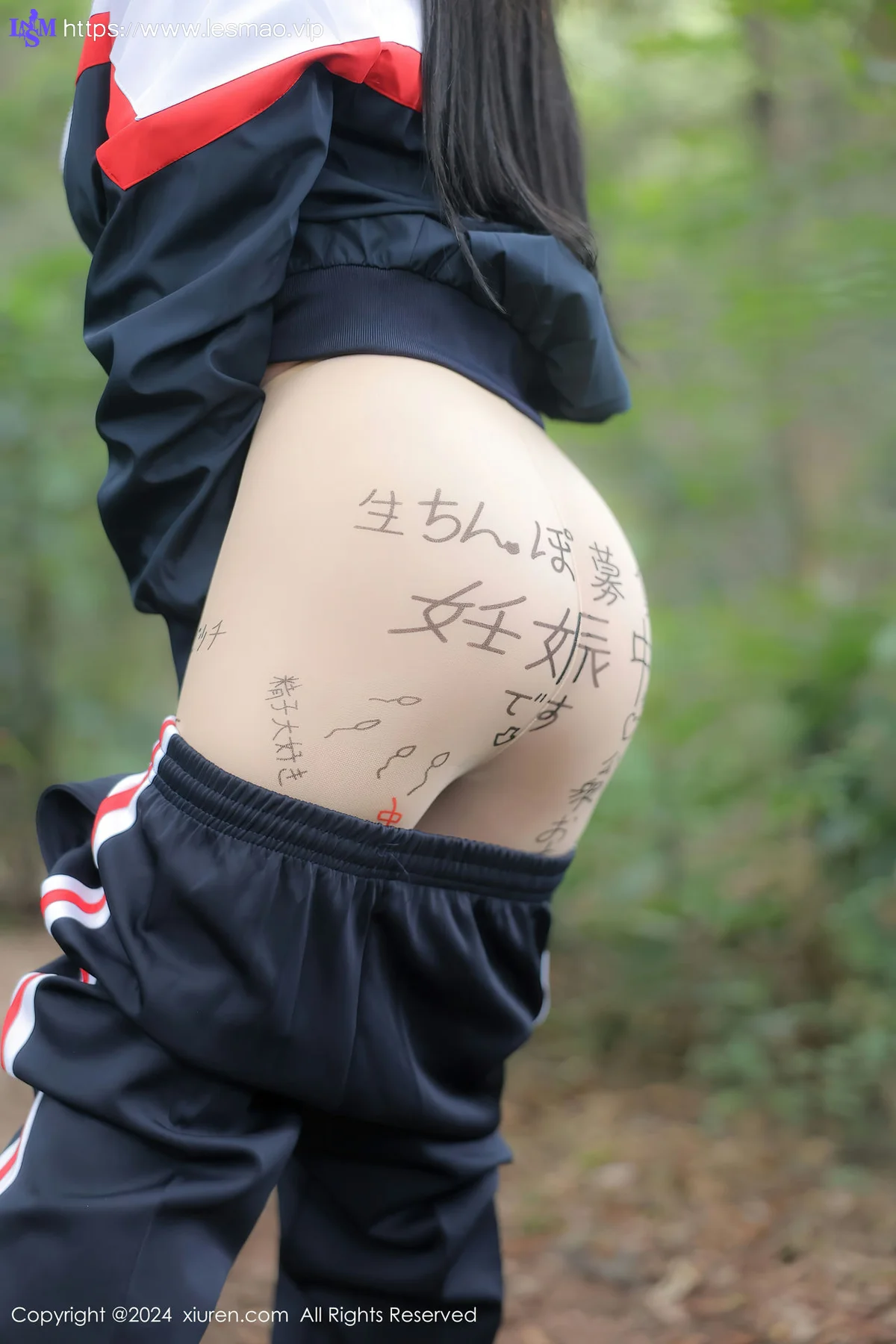 XiuRen 秀人 No.8335 小薯条nienie 原色丝袜澳门旅拍1 - 32