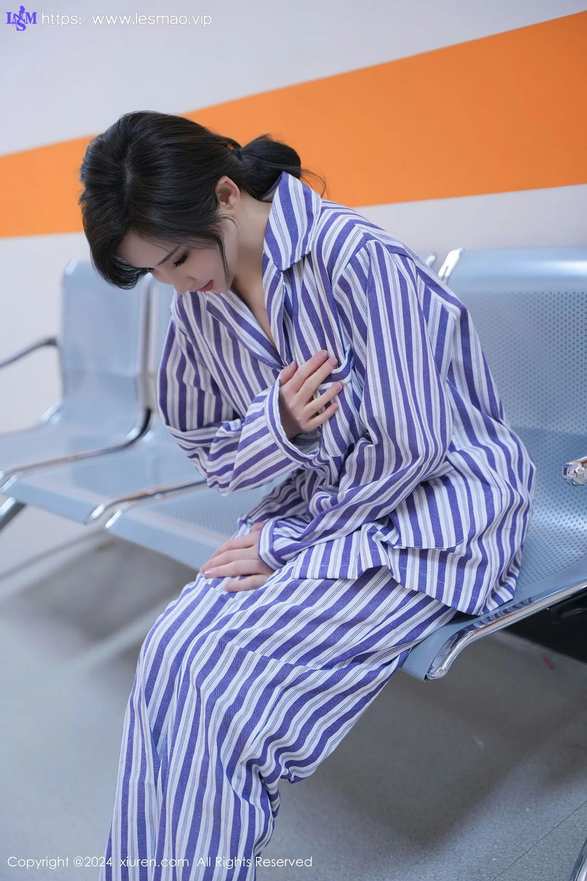 XiuRen 秀人 No.8346 Carol周妍希X 女患者角色扮演场景拍摄写真 - 13