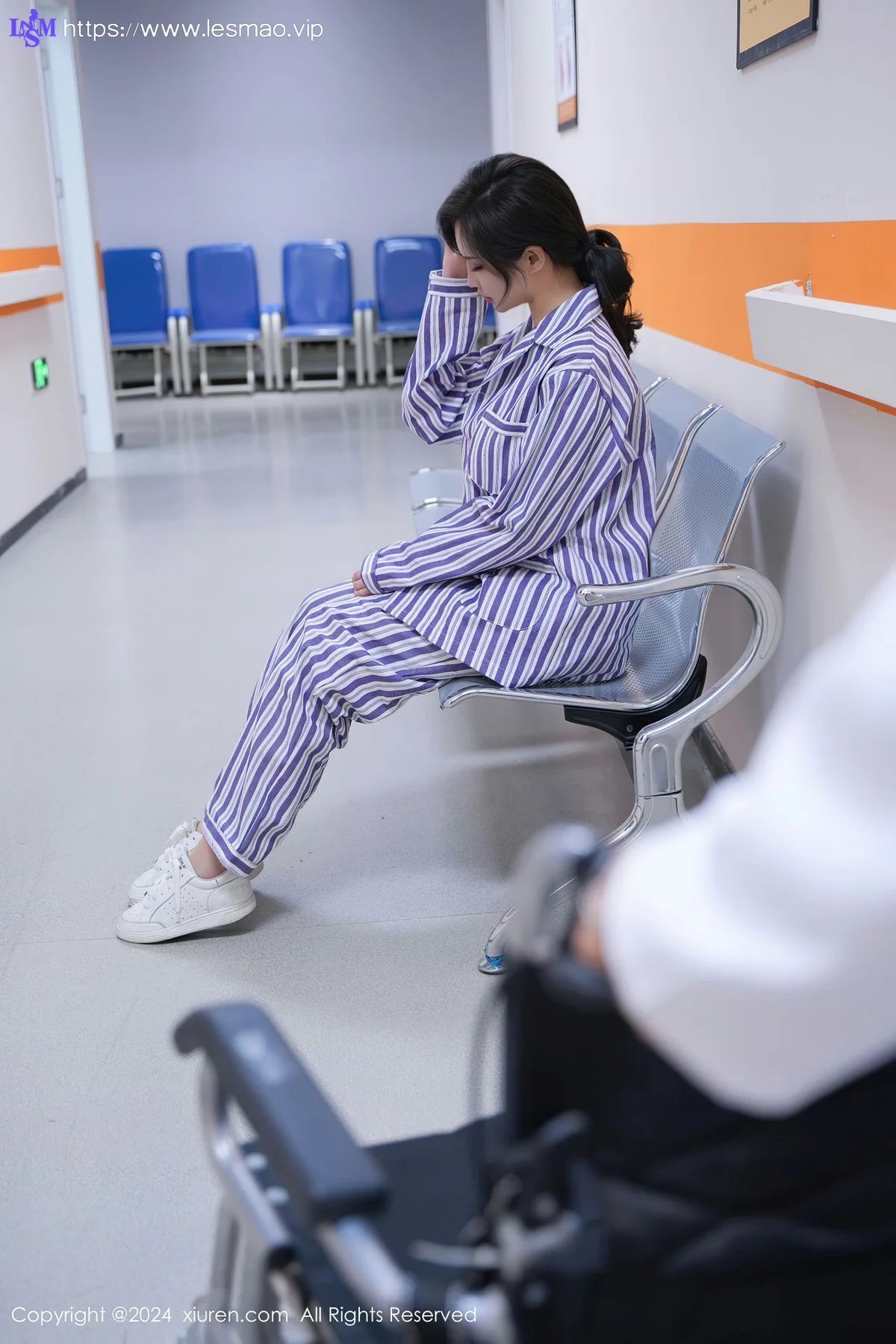 XiuRen 秀人 No.8346 Carol周妍希X 女患者角色扮演场景拍摄写真 - 14