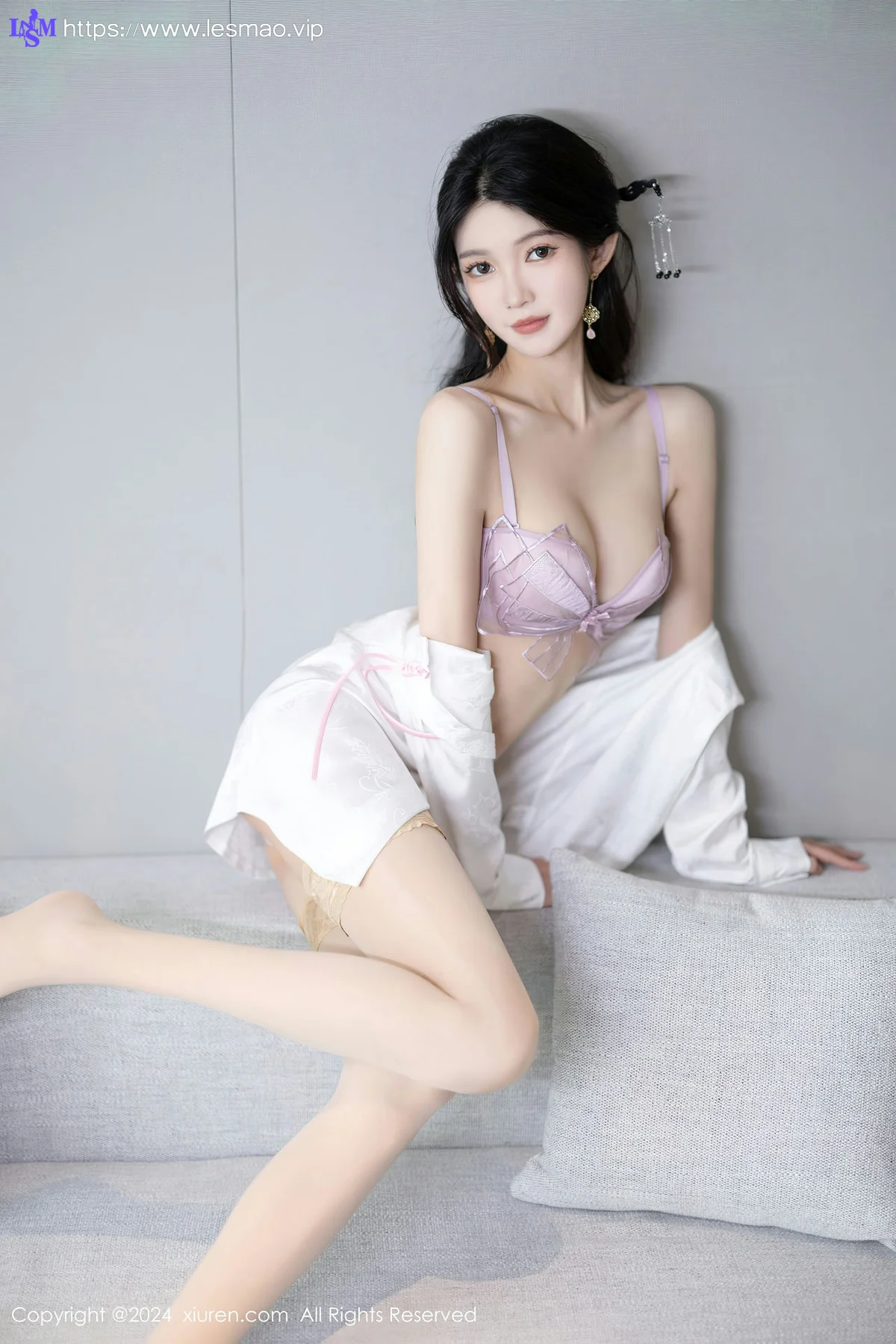 XiuRen 秀人 No.8347 程程程- 诱人丝袜哈尔滨旅拍1 - 44