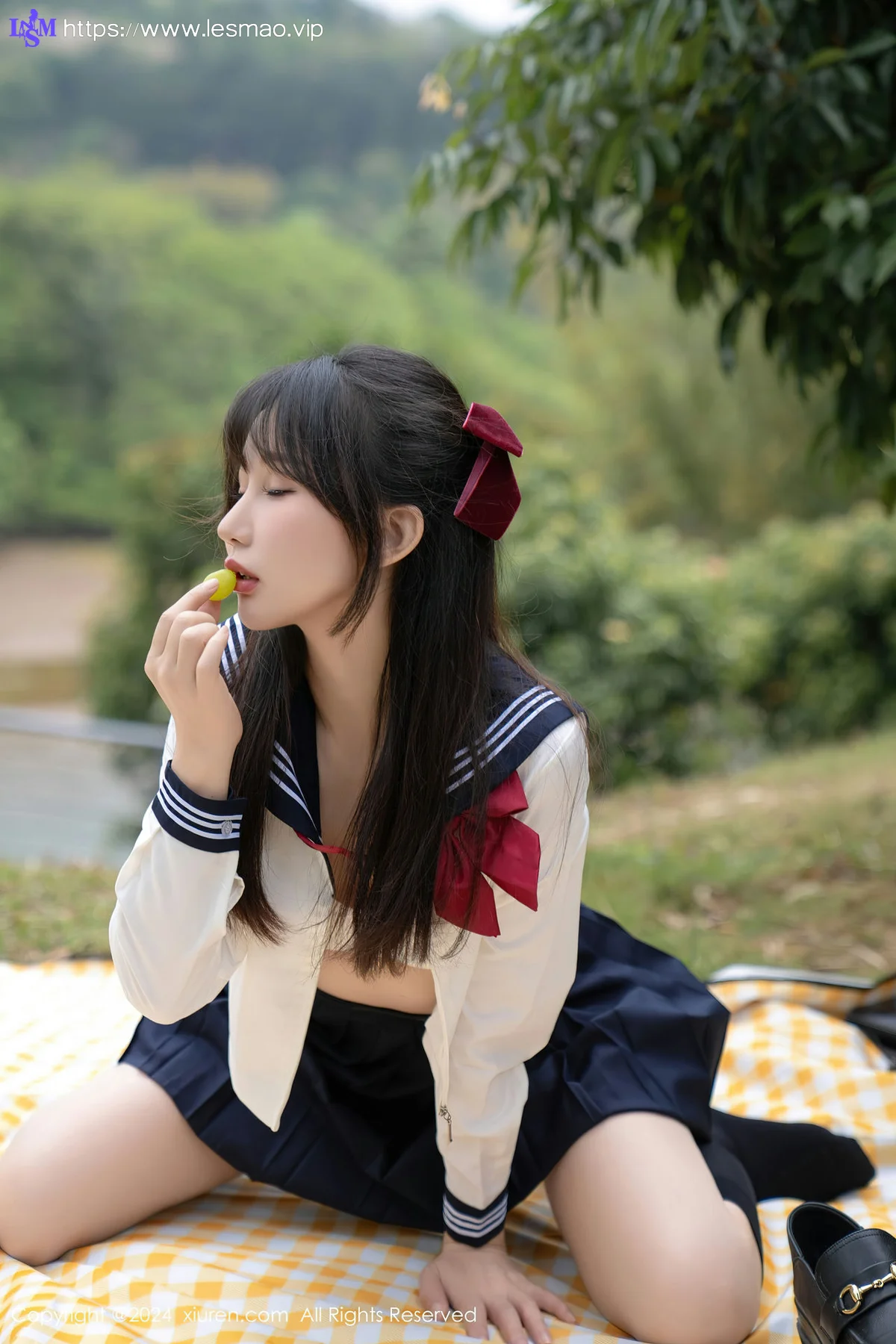XiuRen 秀人 No.8365 波巧酱 初恋小学妹长白山旅拍 - 51