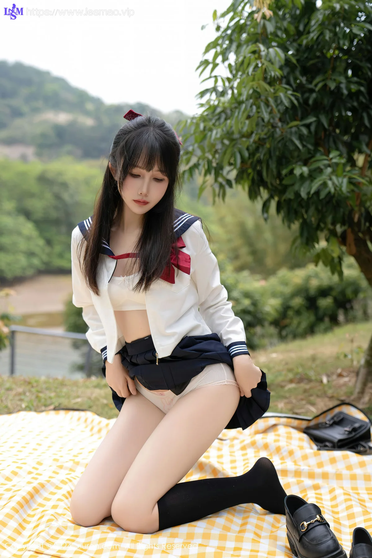 XiuRen 秀人 No.8365 波巧酱 初恋小学妹长白山旅拍 - 53