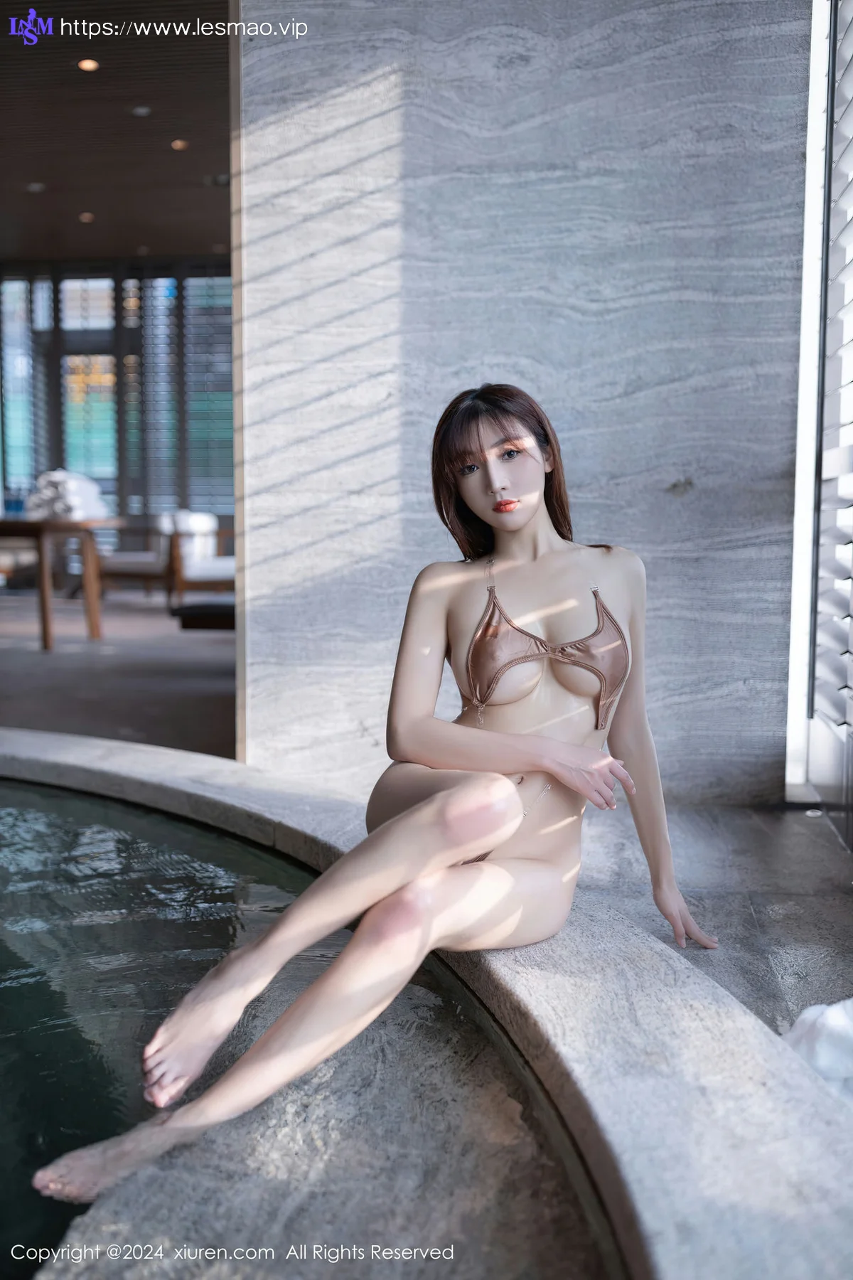 XiuRen 秀人 No.8379 陆萱萱 白色网纱轻透上衣性感写真111 - 50