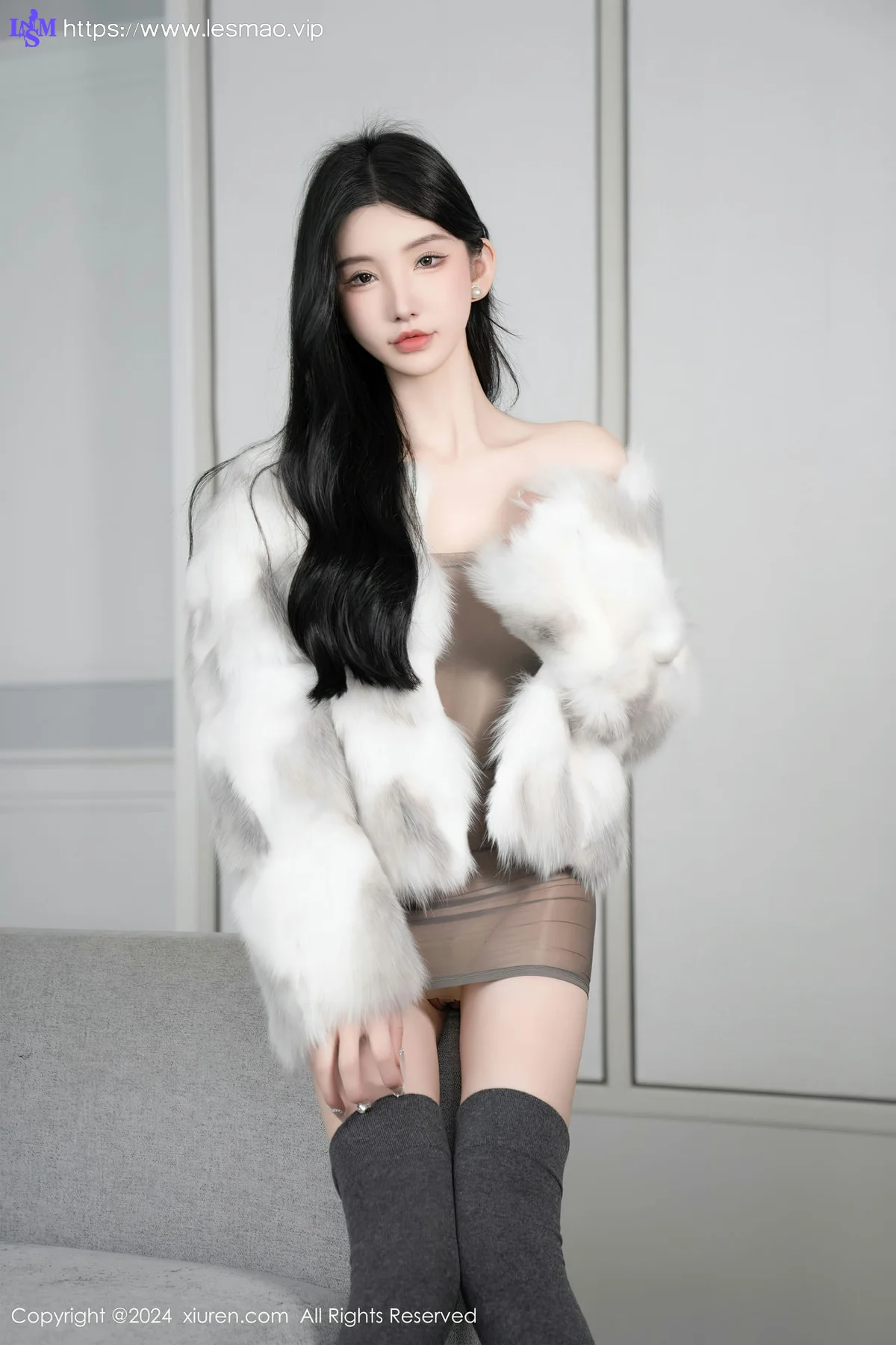 XiuRen 秀人 No.8383 周于希Sally  主题《想你的一天》白山旅拍11 - 25