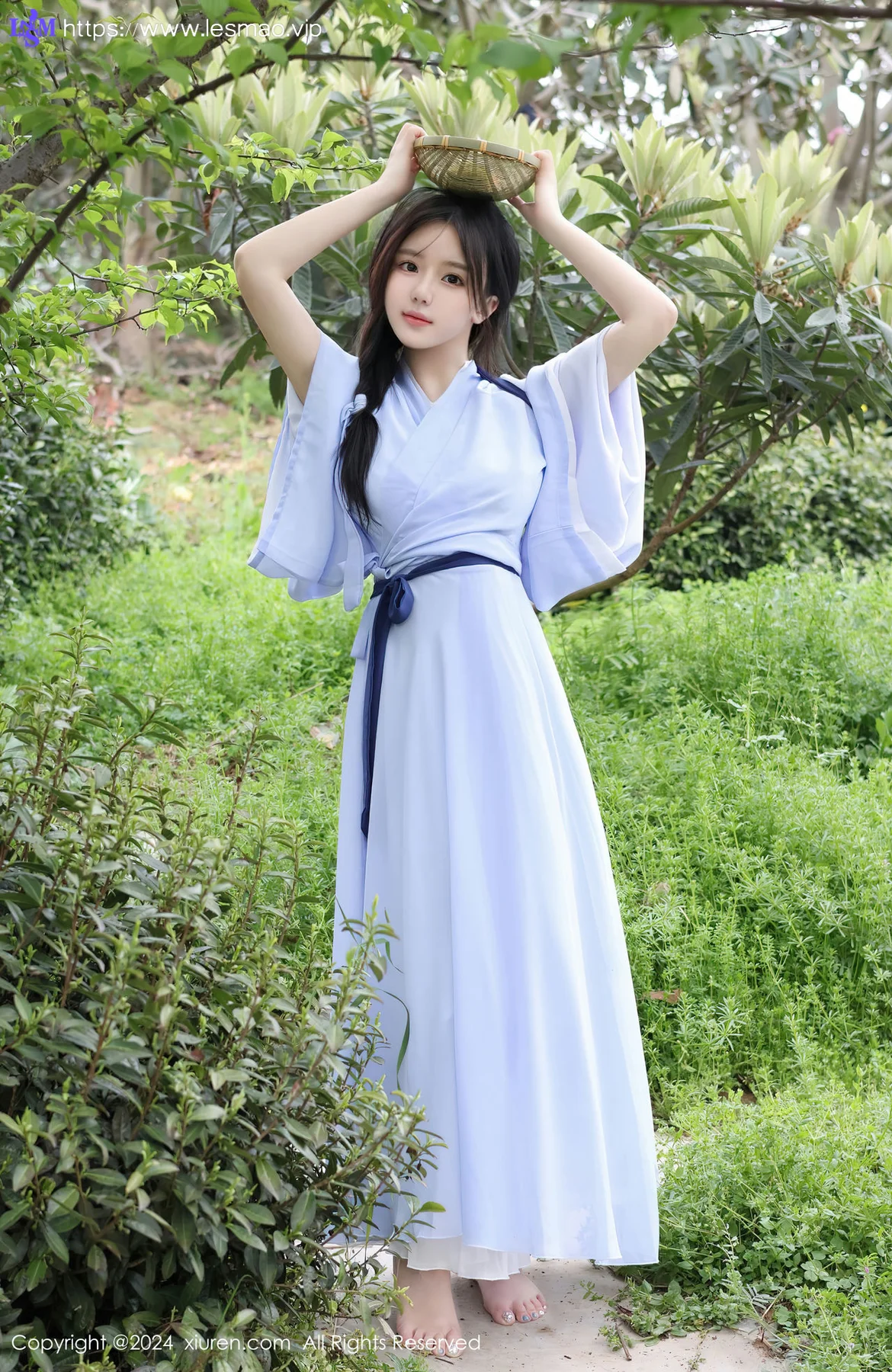XiuRen 秀人 No.8386 小薯条nienie 白色网袜性感写真111 - 2