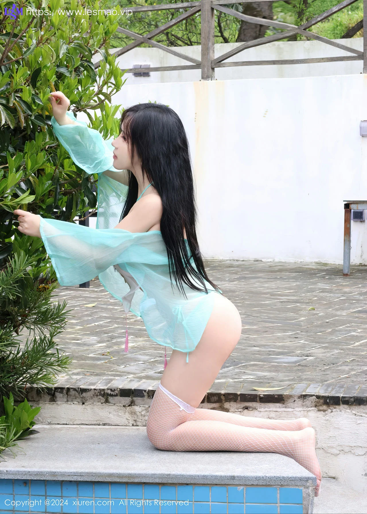 XiuRen 秀人 No.8386 小薯条nienie 白色网袜性感写真111 - 44
