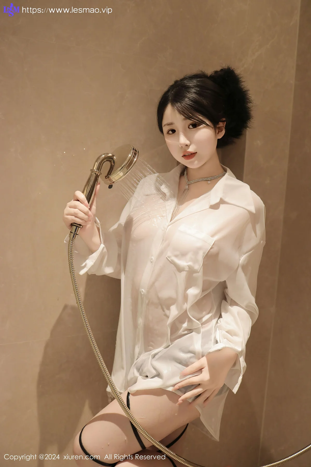 XiuRen 秀人 No.8400 陈小花 白色轻透上衣性感写真11 - 25