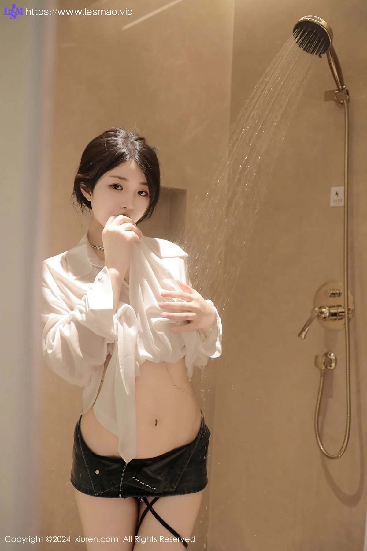 XiuRen 秀人 No.8400 陈小花 白色轻透上衣性感写真11 - 38