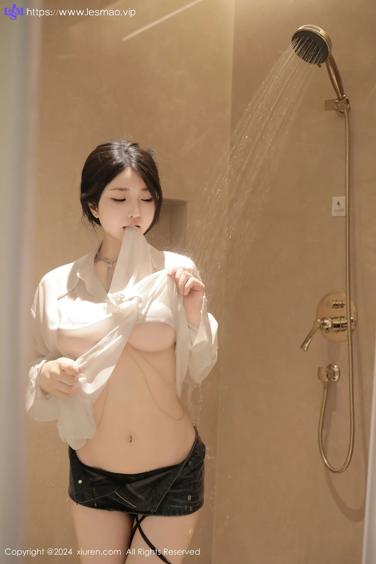 XiuRen 秀人 No.8400 陈小花 白色轻透上衣性感写真11 - 40