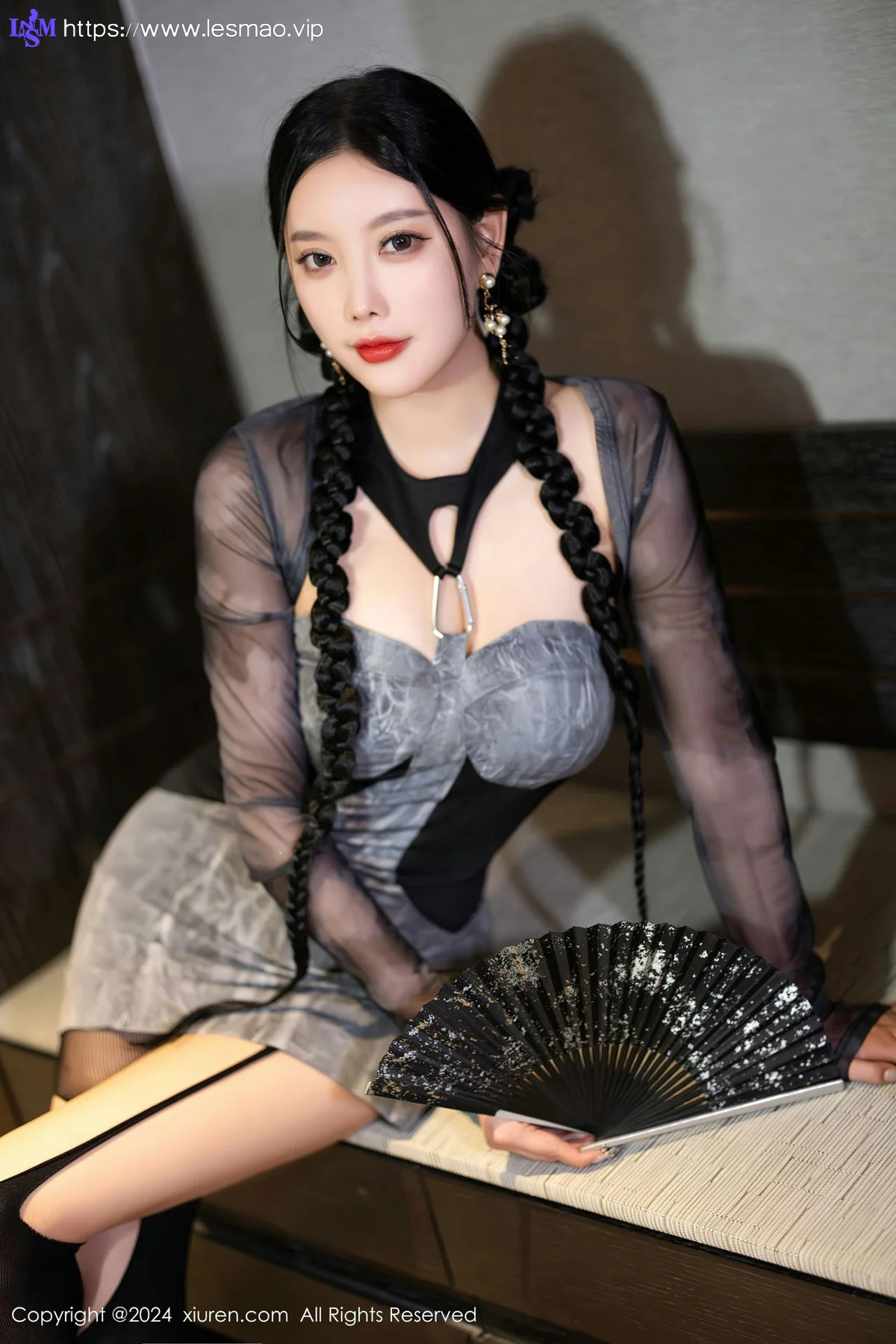 XiuRen 秀人 No.8403 杨晨晨Yome 黑色轻透上衣性感写真11 - 15