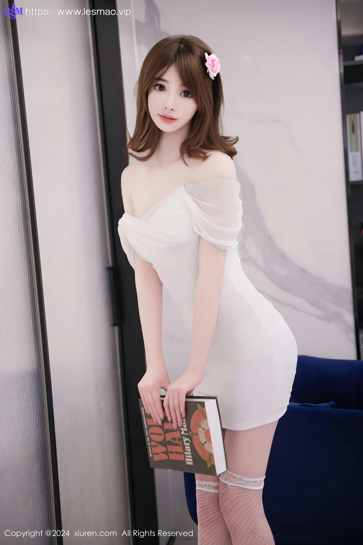 XiuRen 秀人 No.8407 梦灵儿Mini 白色露肩连衣短裙性感写真3 - 19