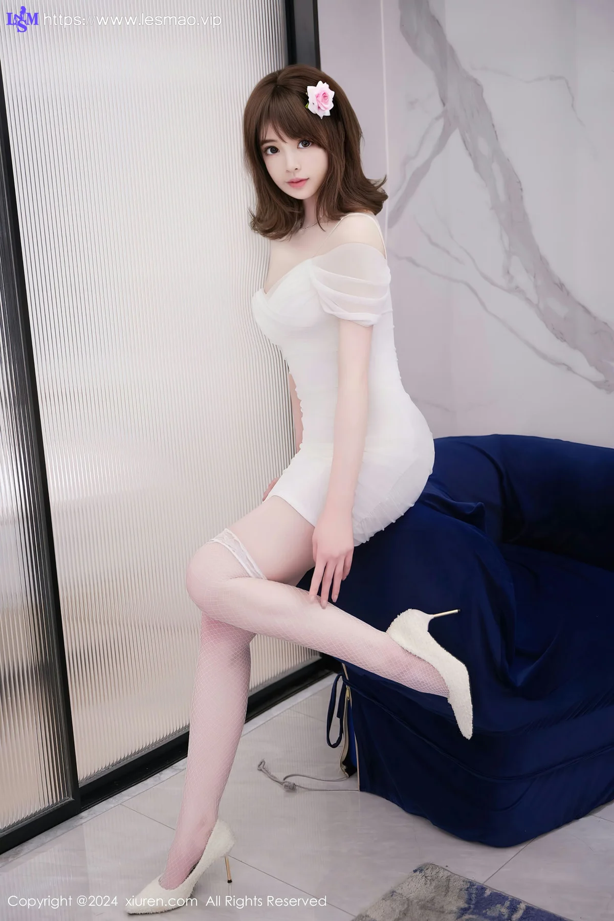 XiuRen 秀人 No.8407 梦灵儿Mini 白色露肩连衣短裙性感写真3 - 51