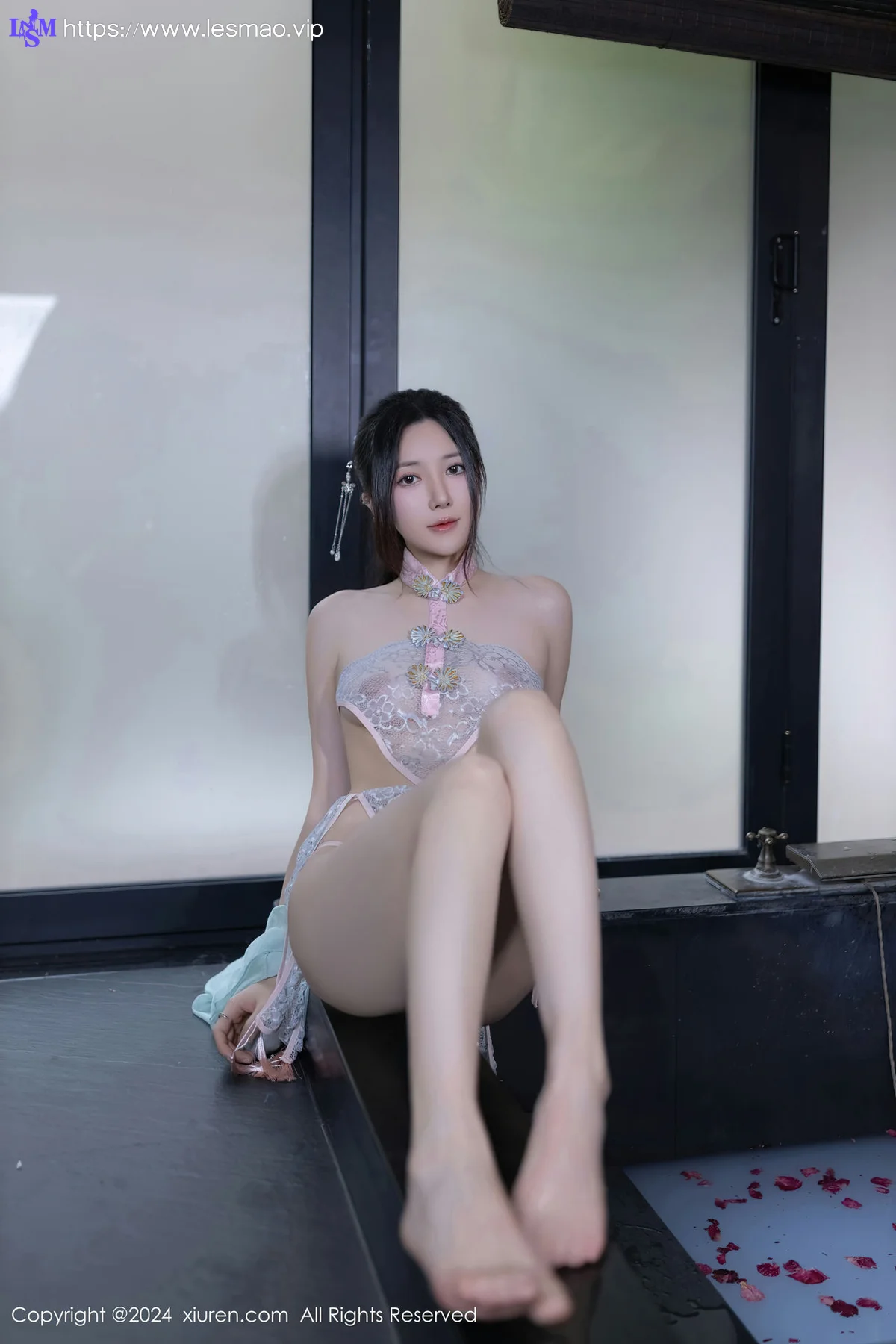 XiuRen 秀人 No.8428 鱼子酱Fish 花瓣浴场景拍摄性感写真111 - 15