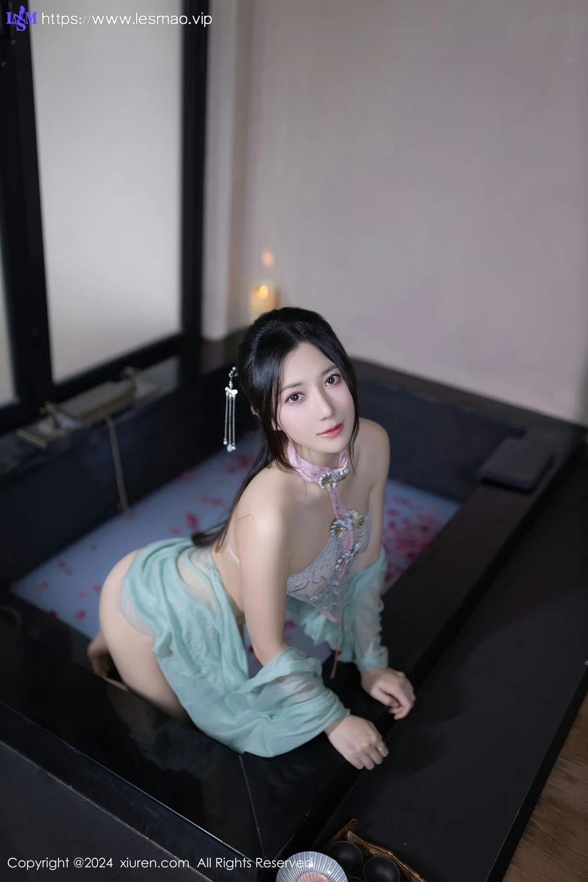 XiuRen 秀人 No.8428 鱼子酱Fish 花瓣浴场景拍摄性感写真111 - 53