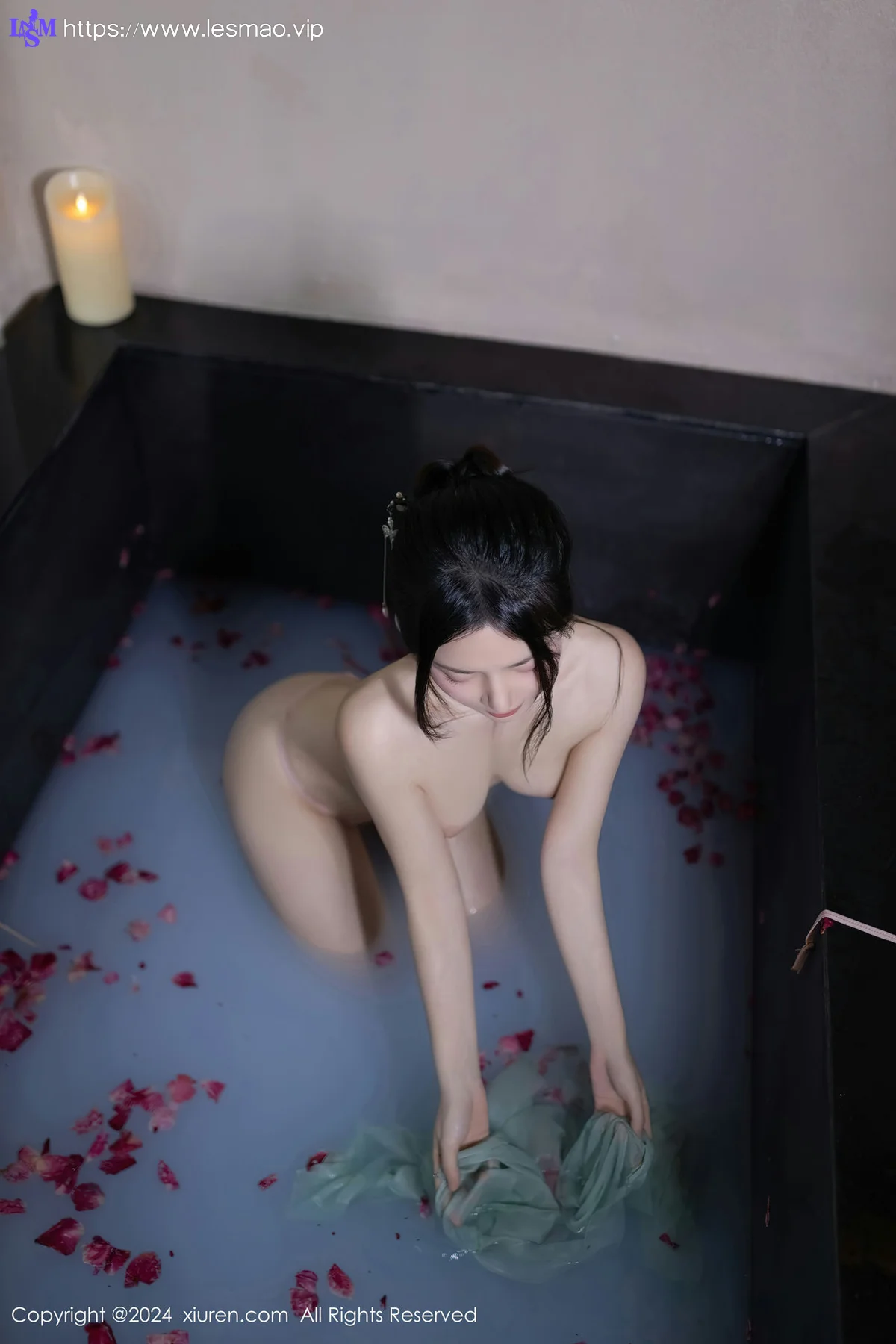 XiuRen 秀人 No.8428 鱼子酱Fish 花瓣浴场景拍摄性感写真111 - 68